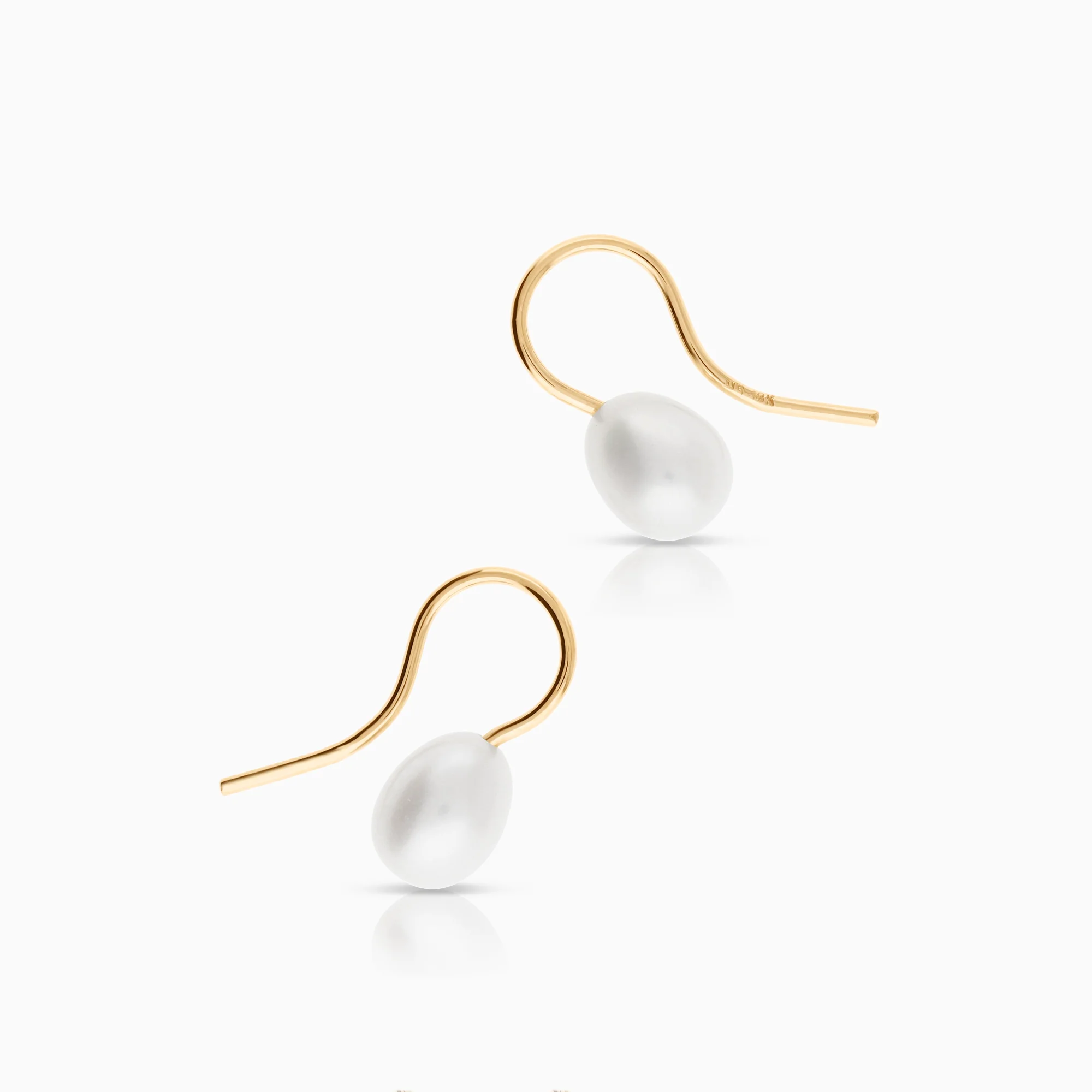 Earrings with cultured freshwater pearls 1.91g 18K gold - Image 2
