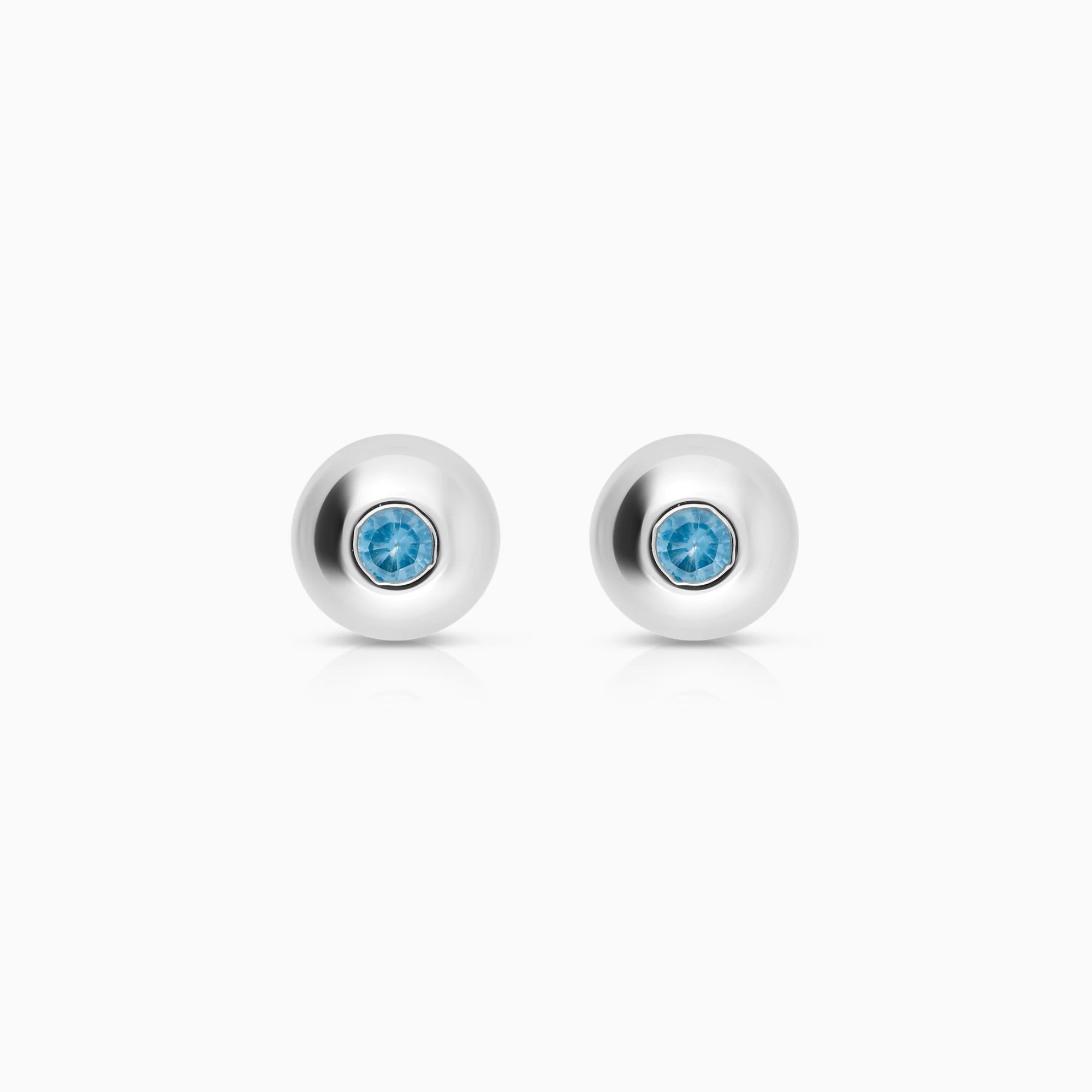 Gemstone earrings topazes 0.65g 18K white gold