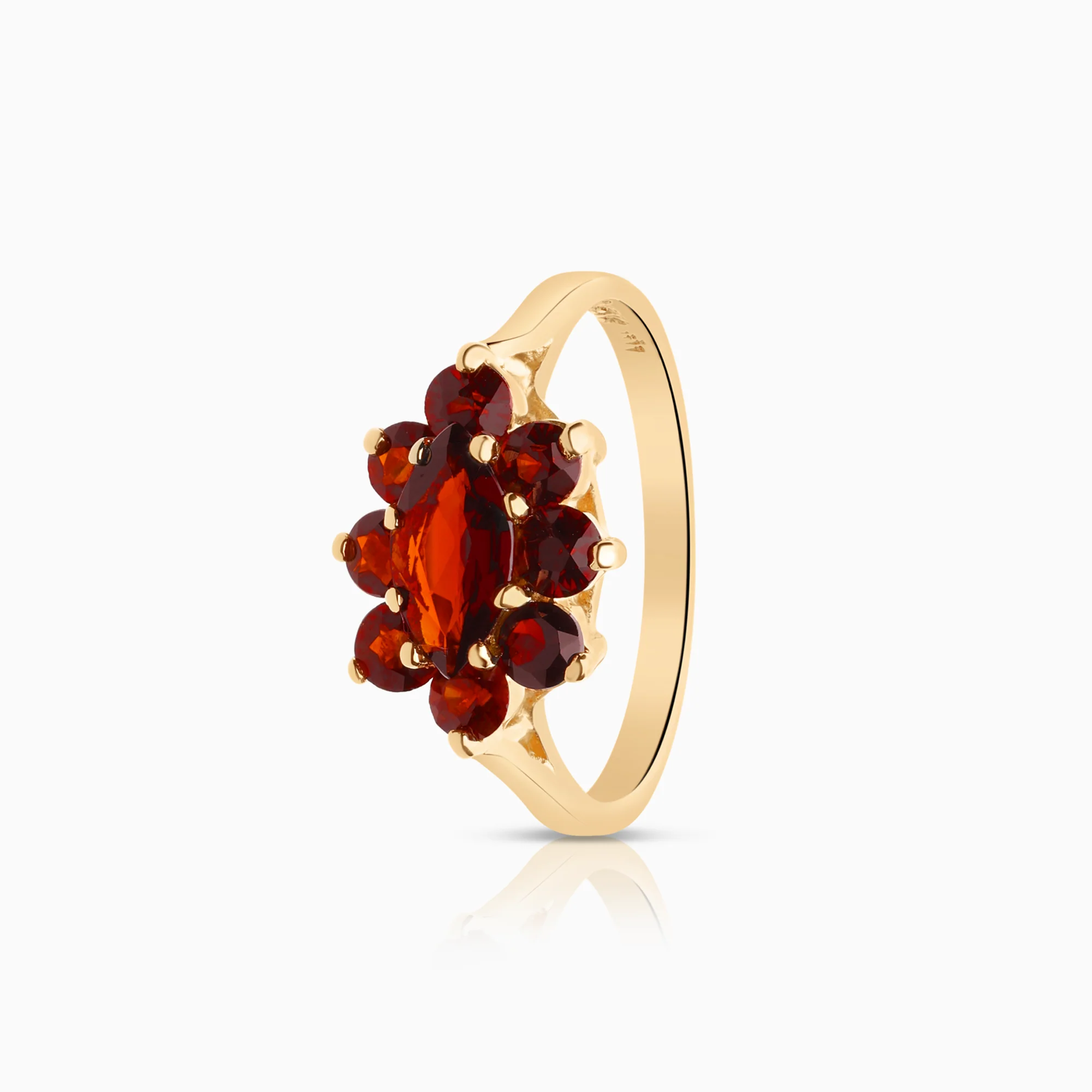 Gemstone ring with garnets 2.40g 10K gold