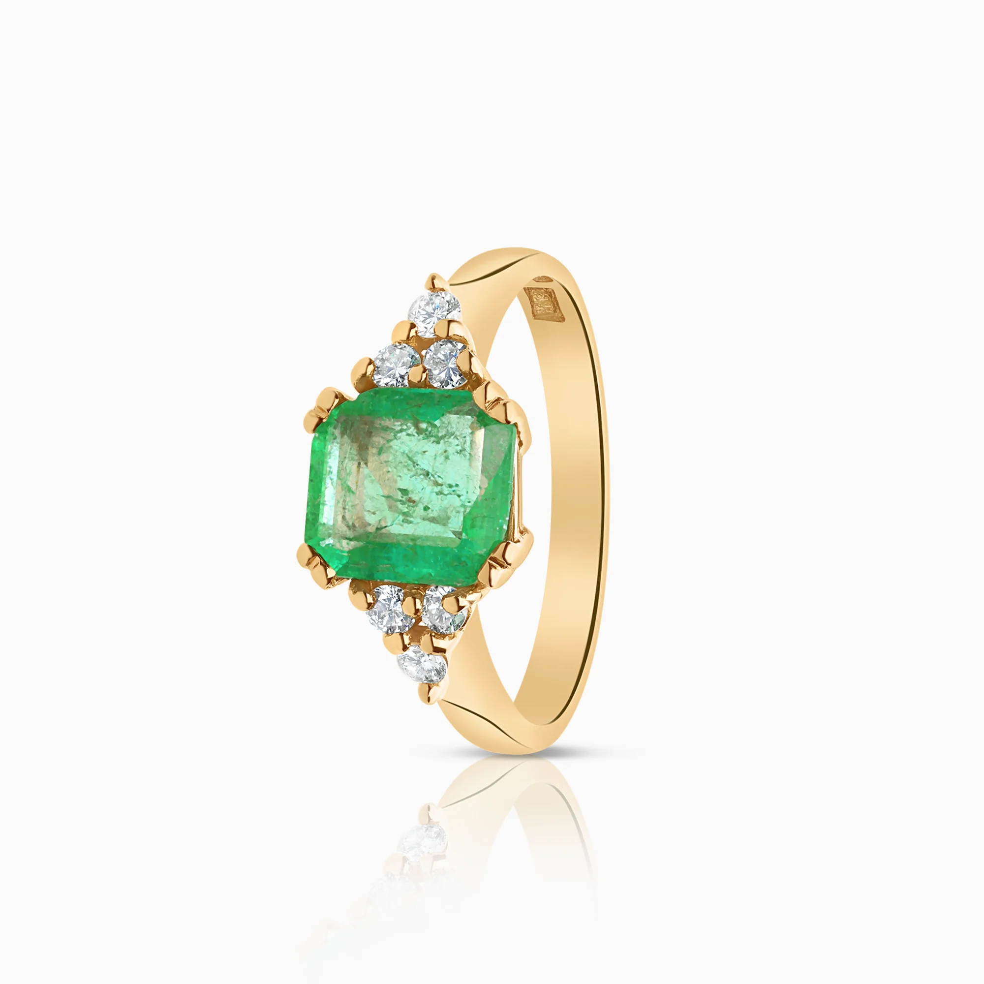 Gemstone ring emerald 3.67g 18K gold