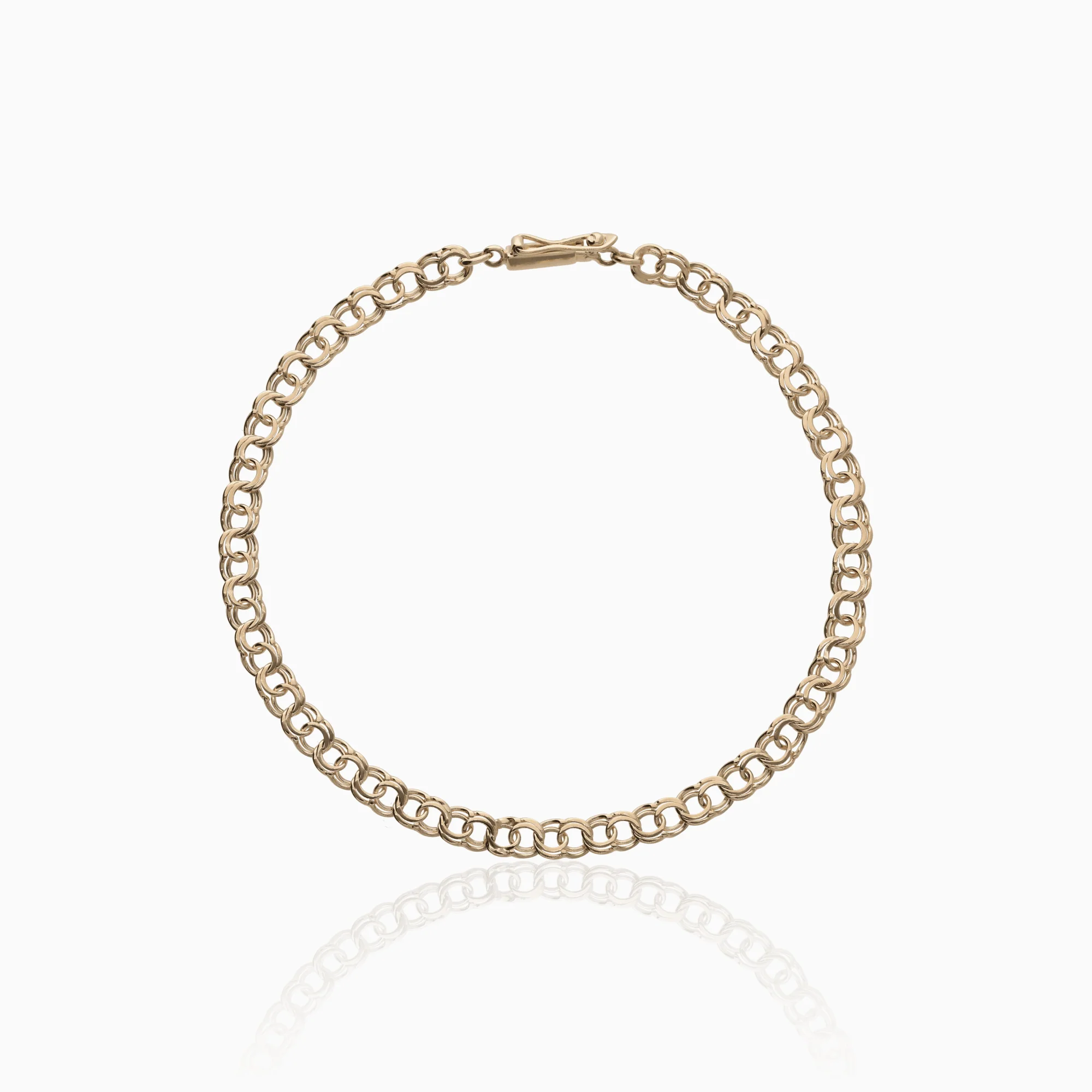 Bismarck Bracelet 3.66g 18K Gold
