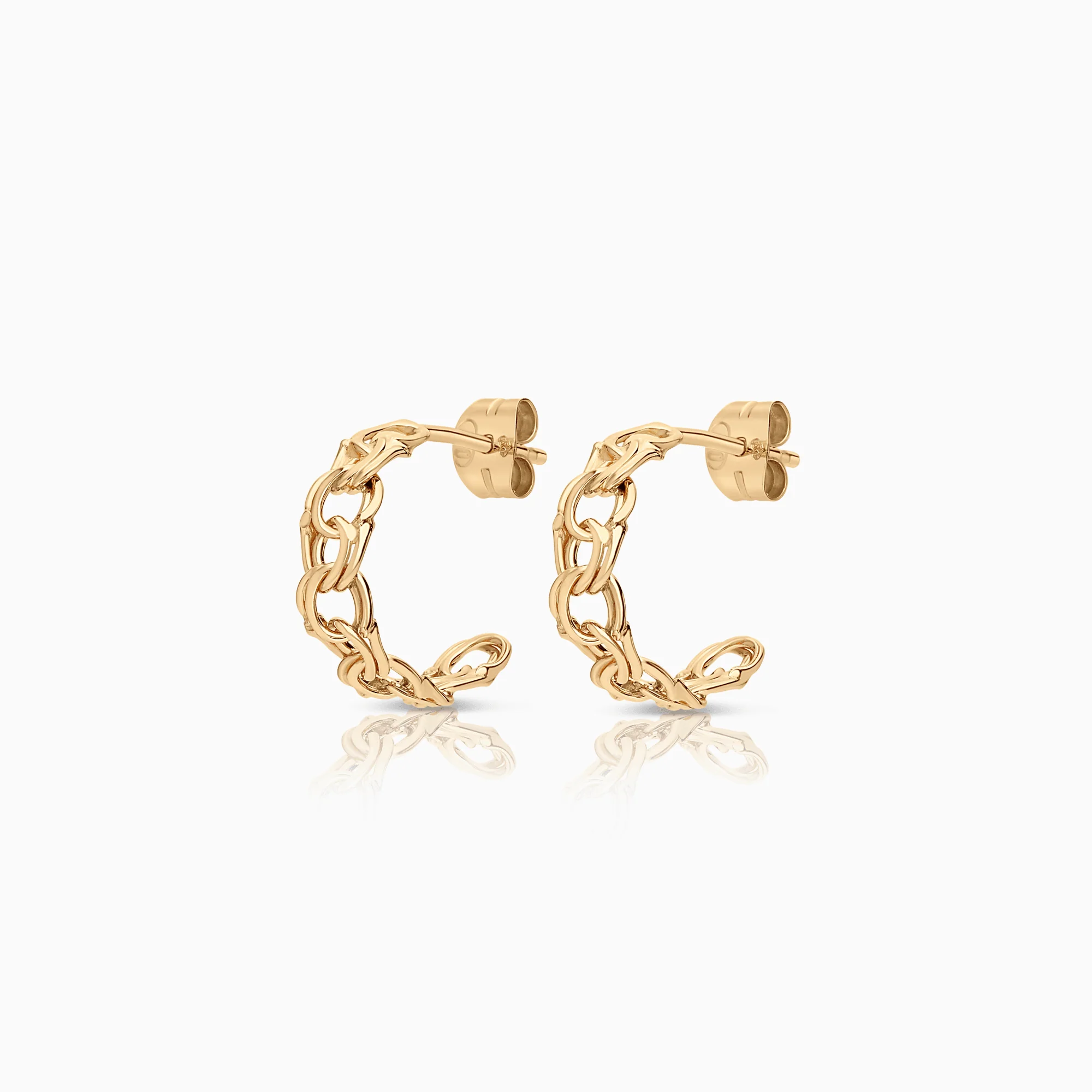 Bismarck earrings 1.66g 18K gold