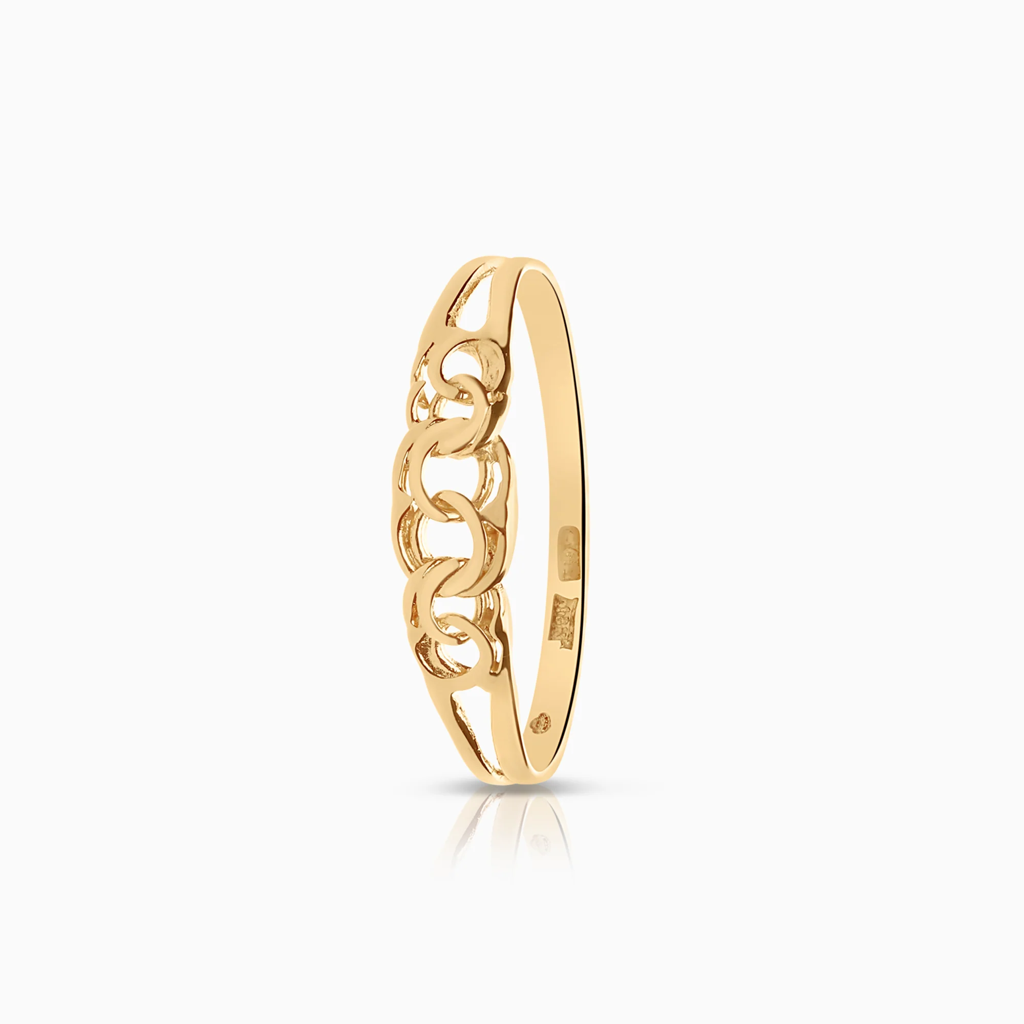 Bismarck ring 0.80g 18K gold