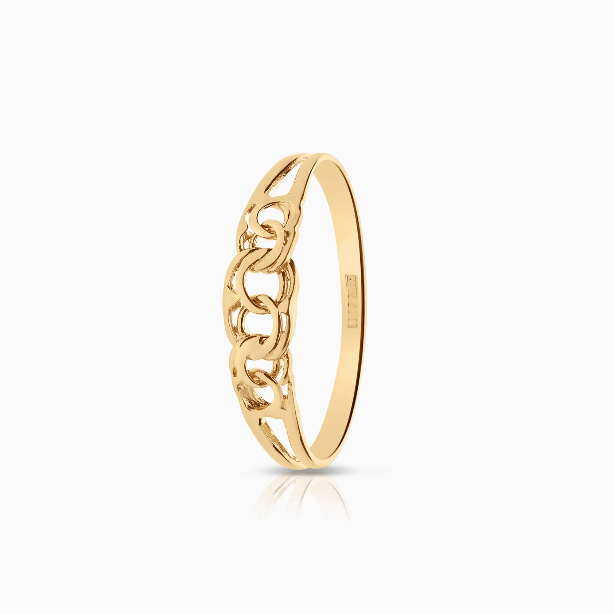 Bismarck ring 0.94g 18K gold