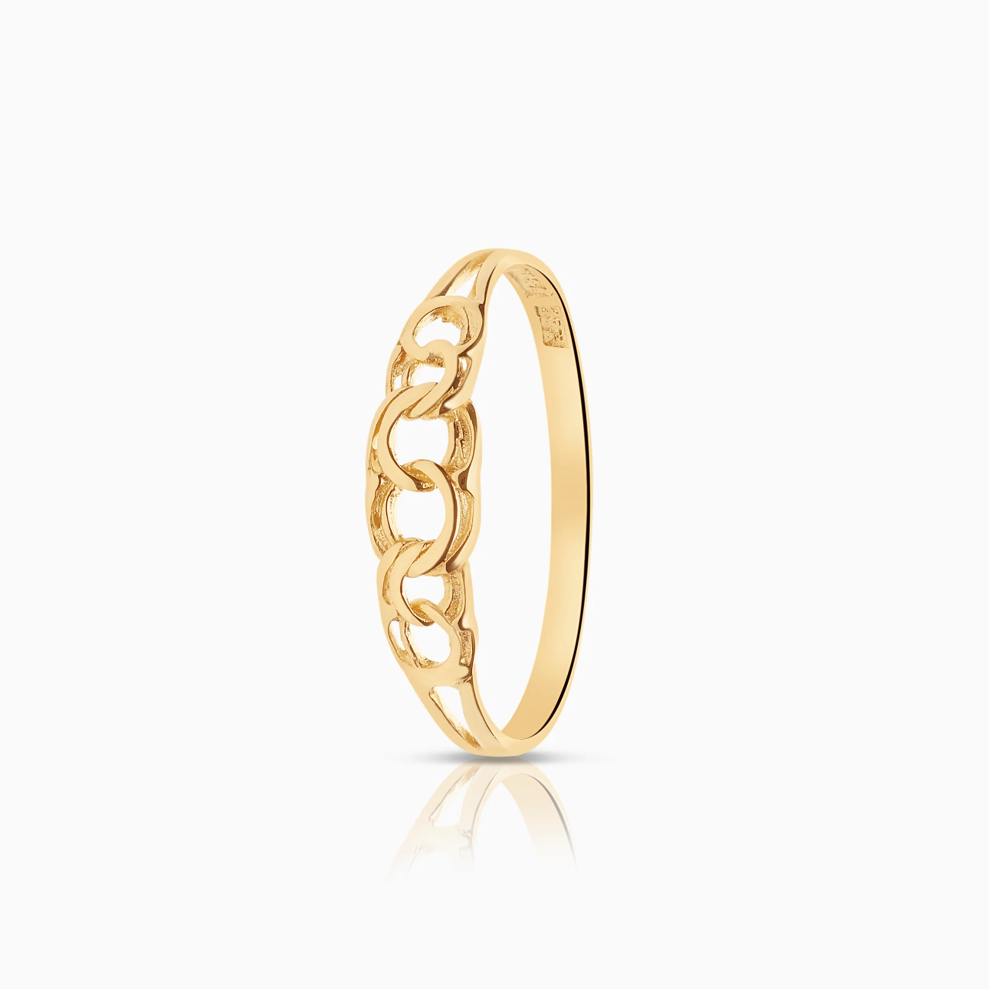 Bismarck ring 0.97g 18K gold