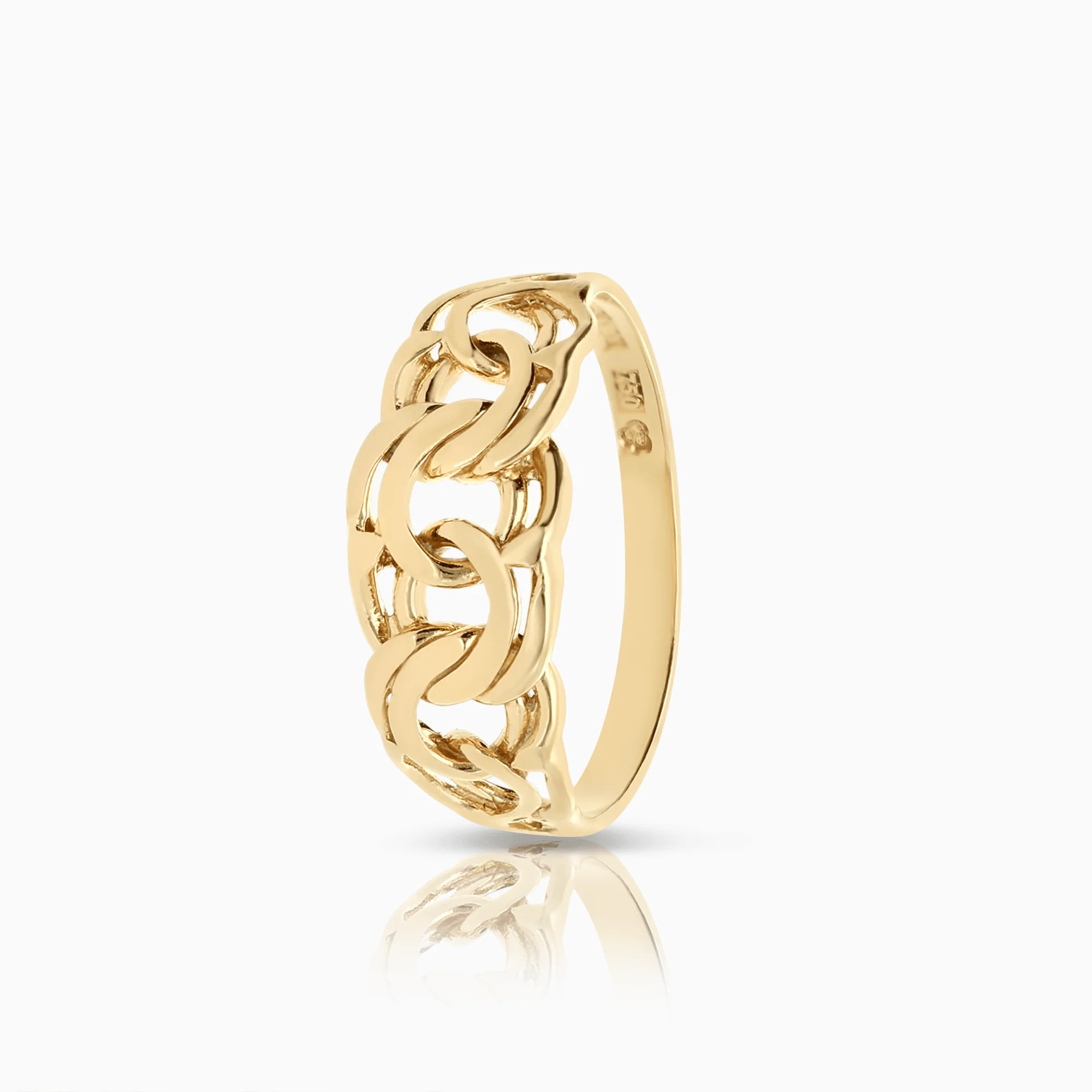 Bismarck Ring 1.82g 18K Gold
