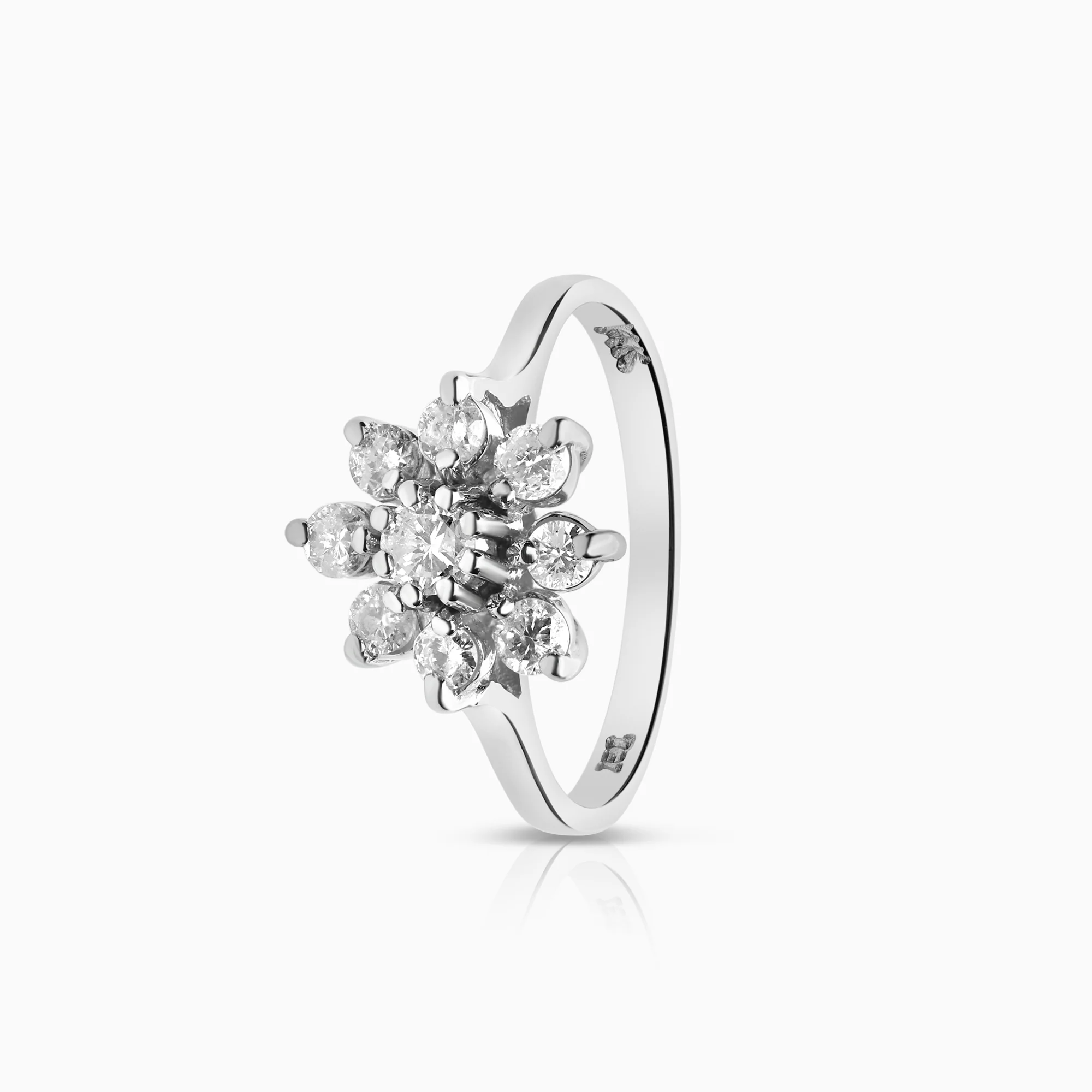 Cluster ring 0.40ct 14K white gold