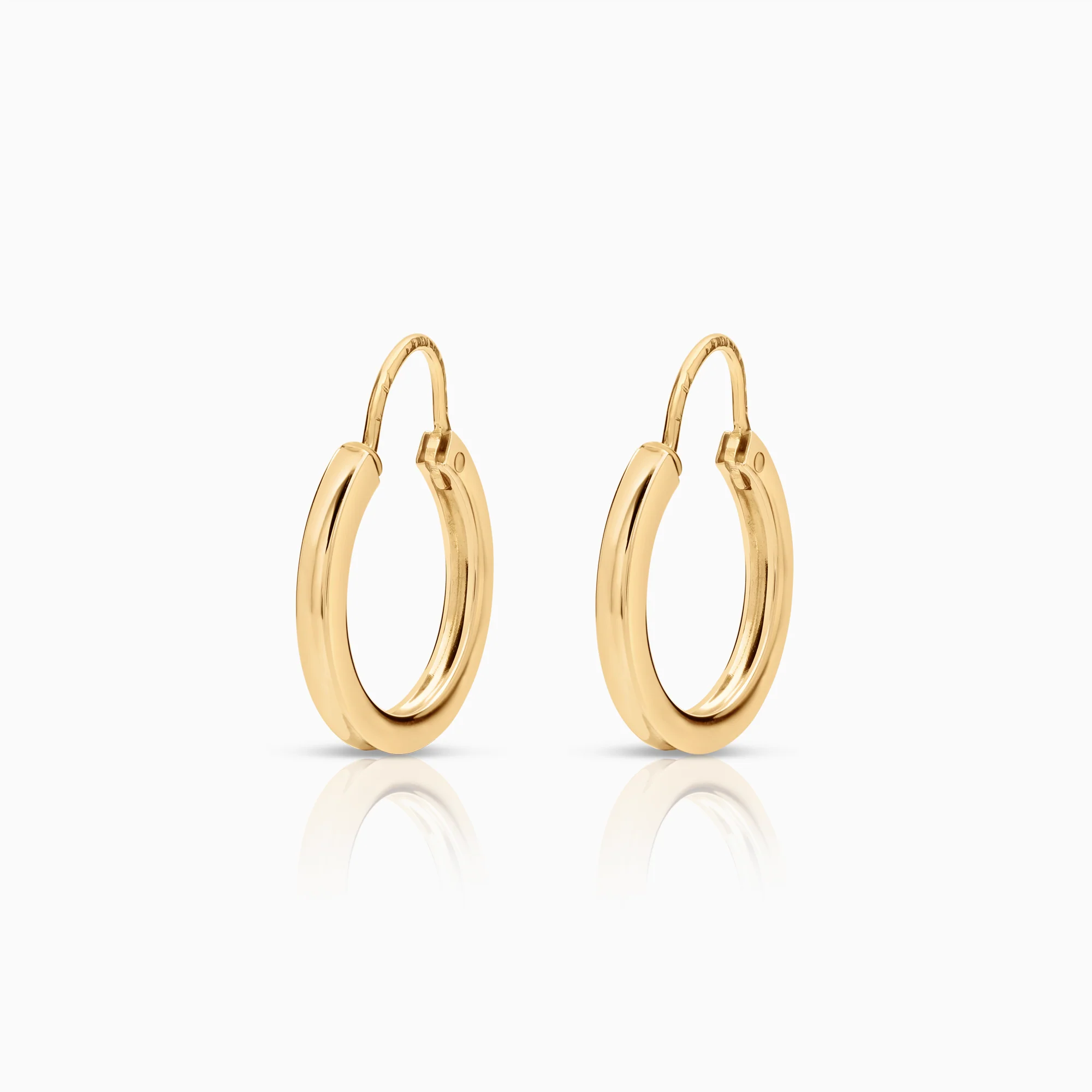 Hoop earrings 1.64g 18K gold