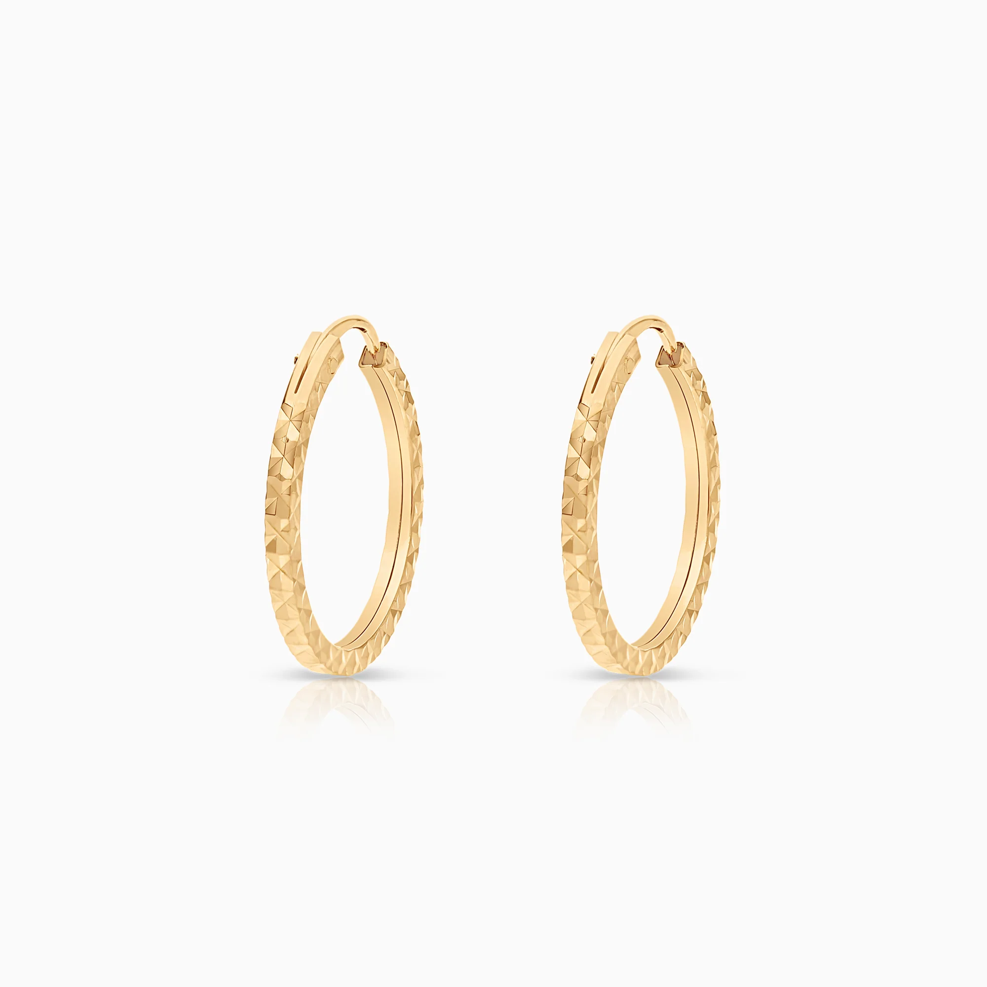 Hoop earrings 0.50g 18K gold