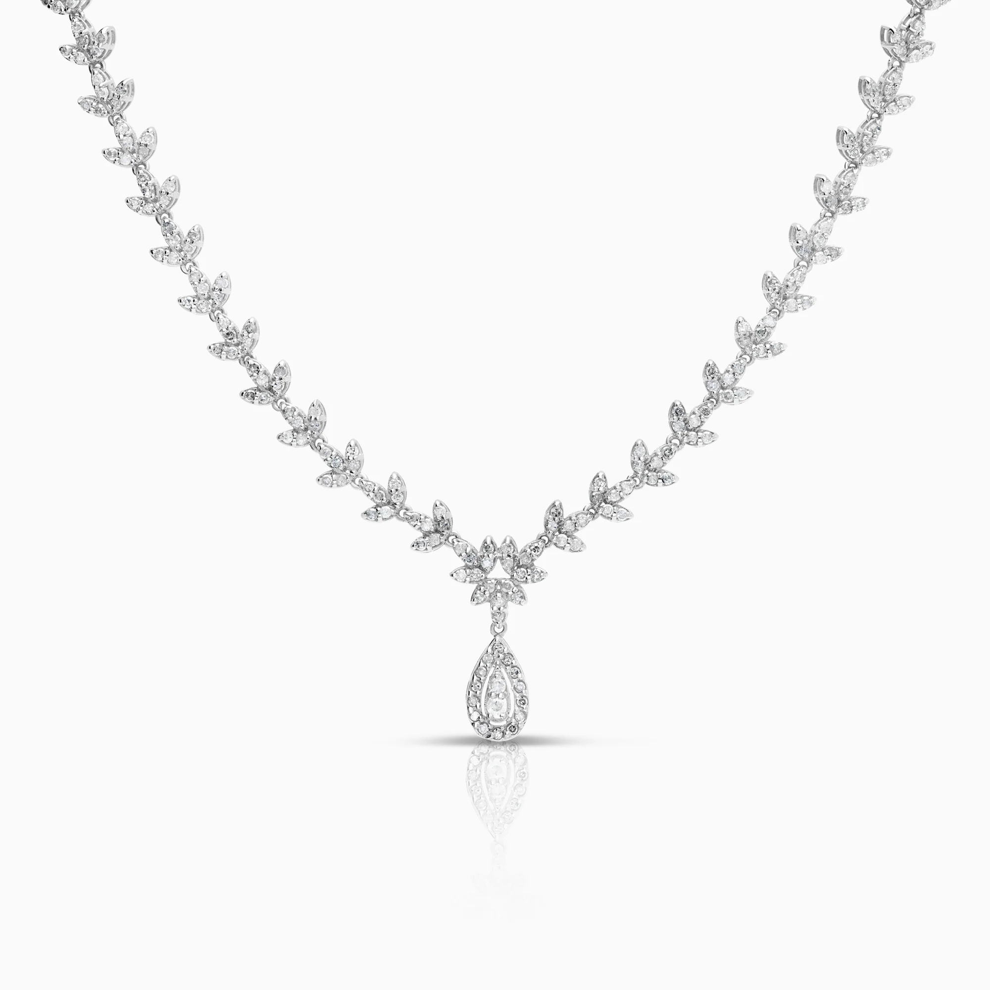 Diamond necklace 1.05ct 18K white gold