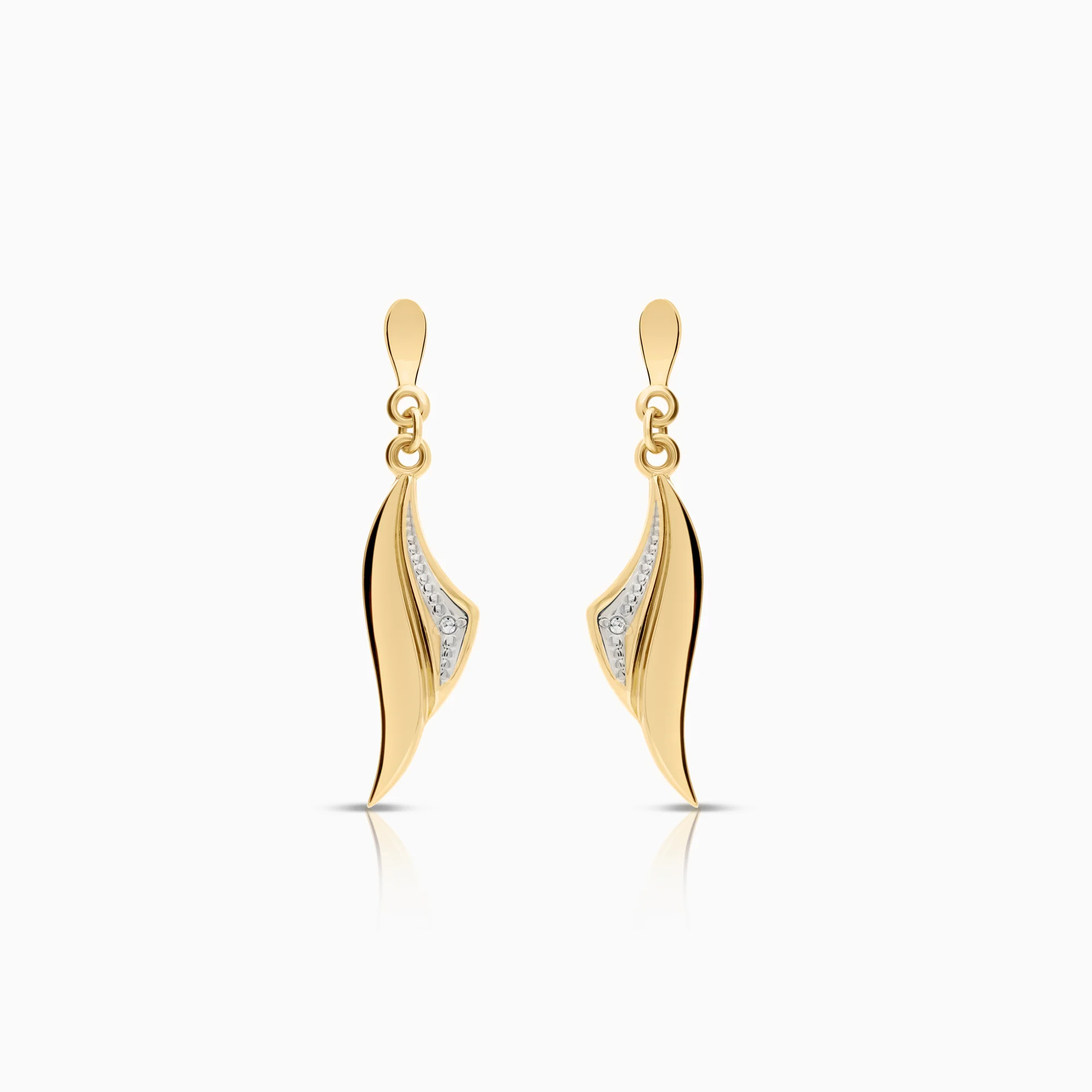 Diamond earrings 0.01ct 18K gold