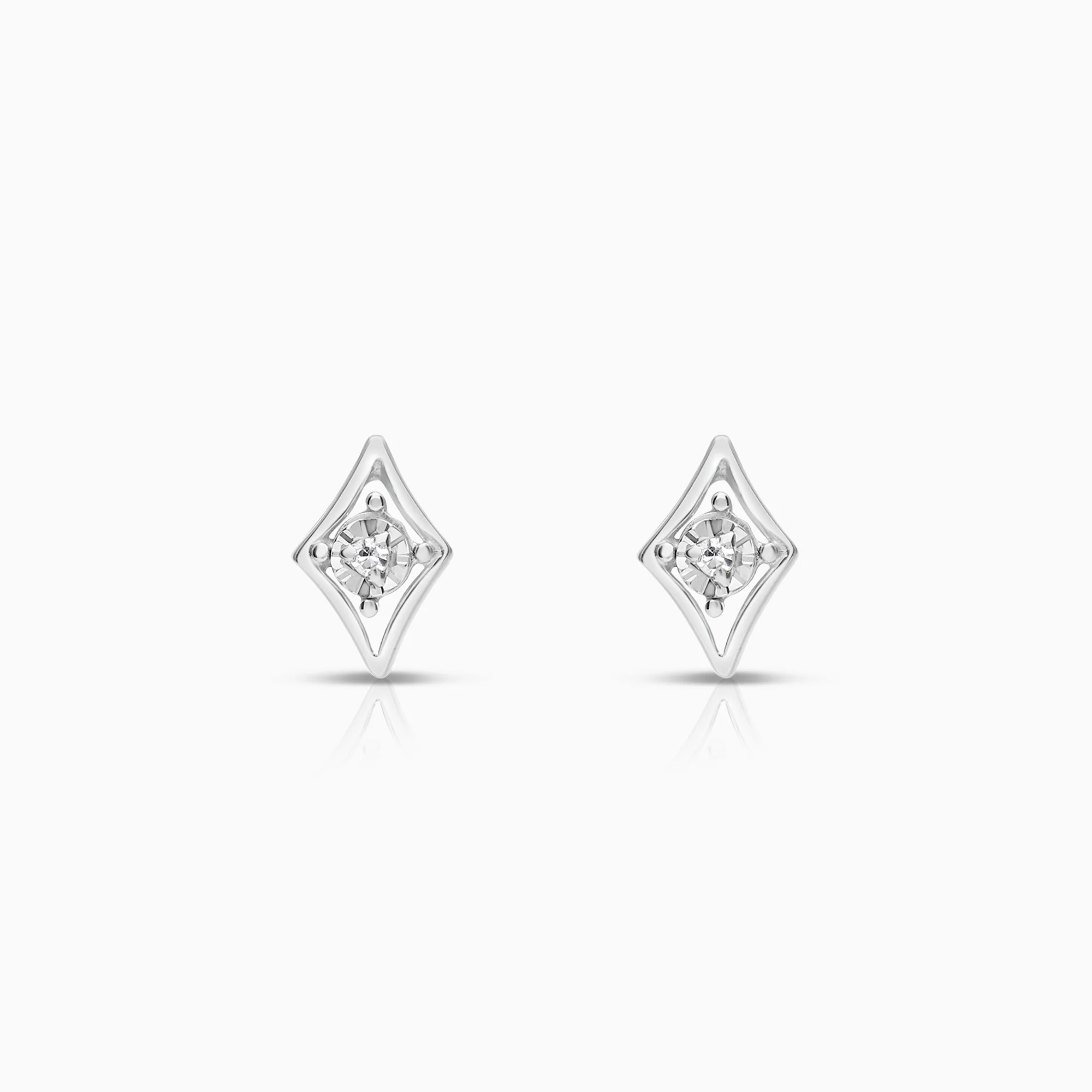 Diamond earrings 0.02ct 18K white gold