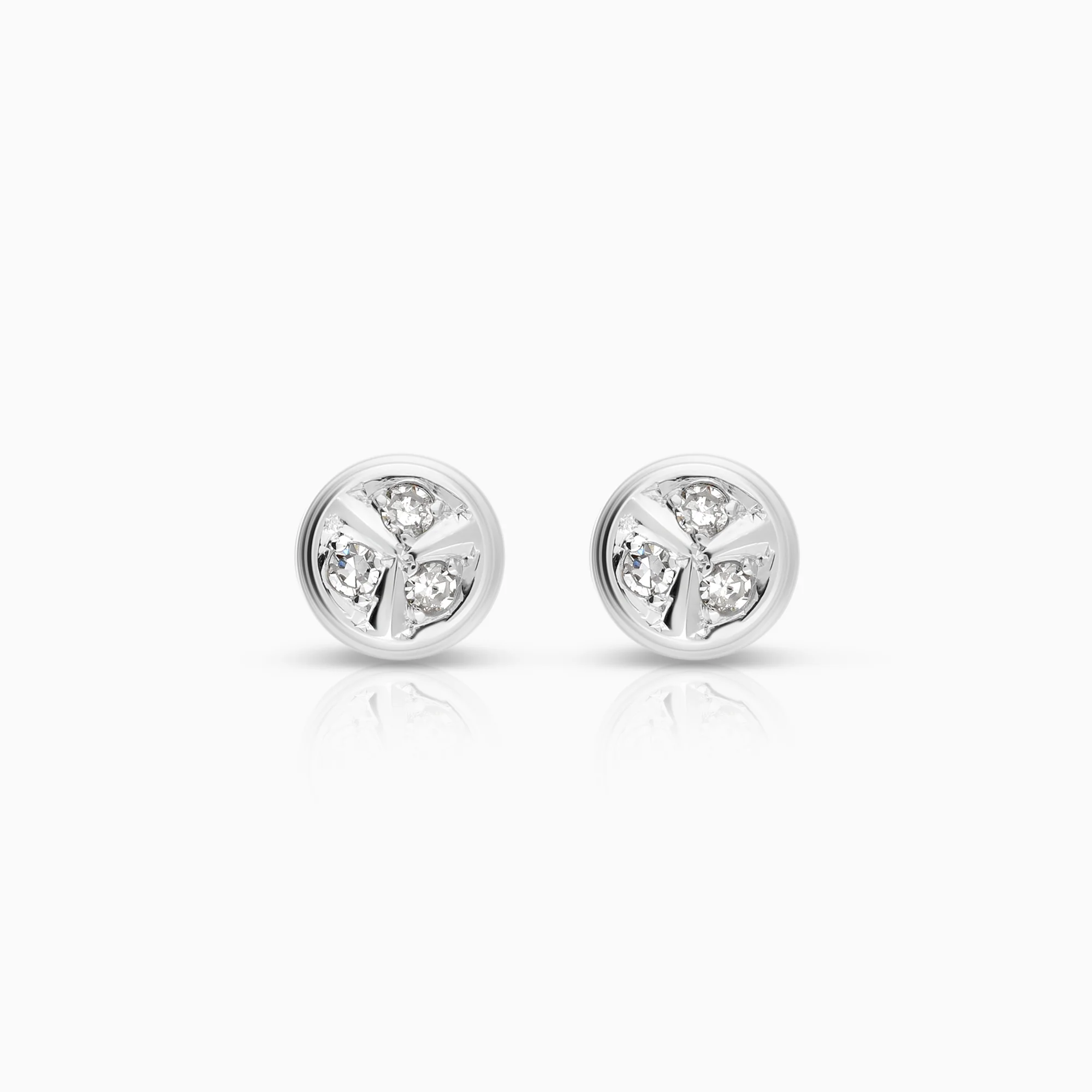 Diamond earrings 0.07ct 18K white gold