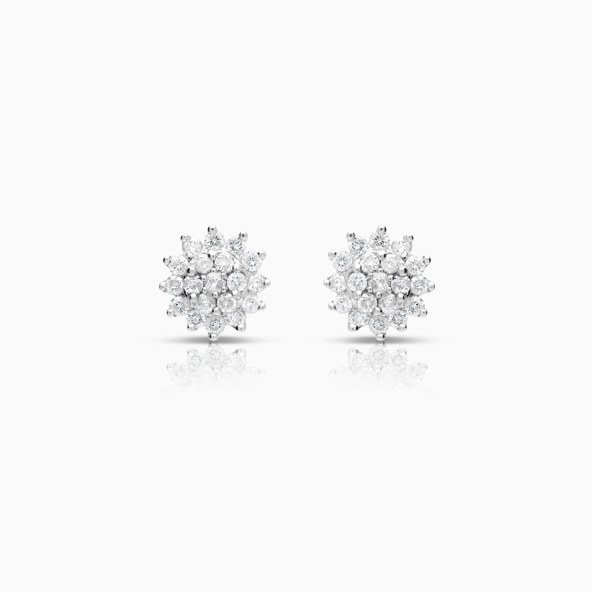 Diamond earrings 0.68ct 18K white gold