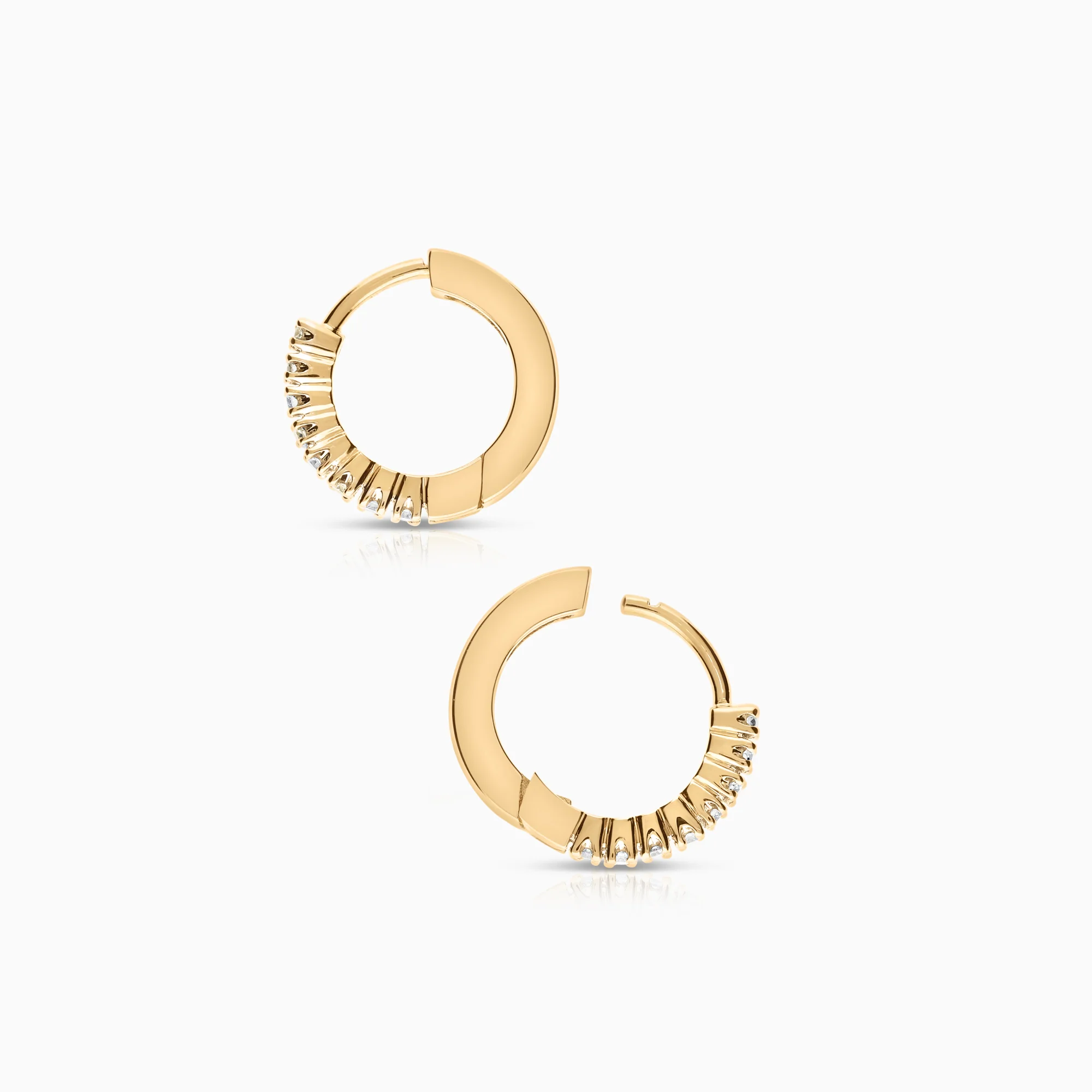 Diamond hoop earrings 0.20ct 18K gold - Image 2