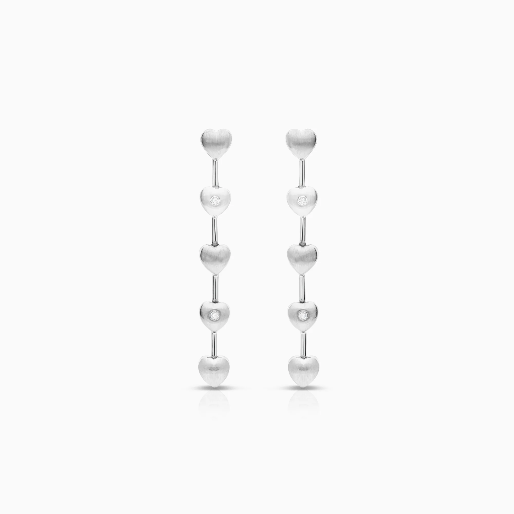 Diamond earrings hearts 0.04ct 18K white gold
