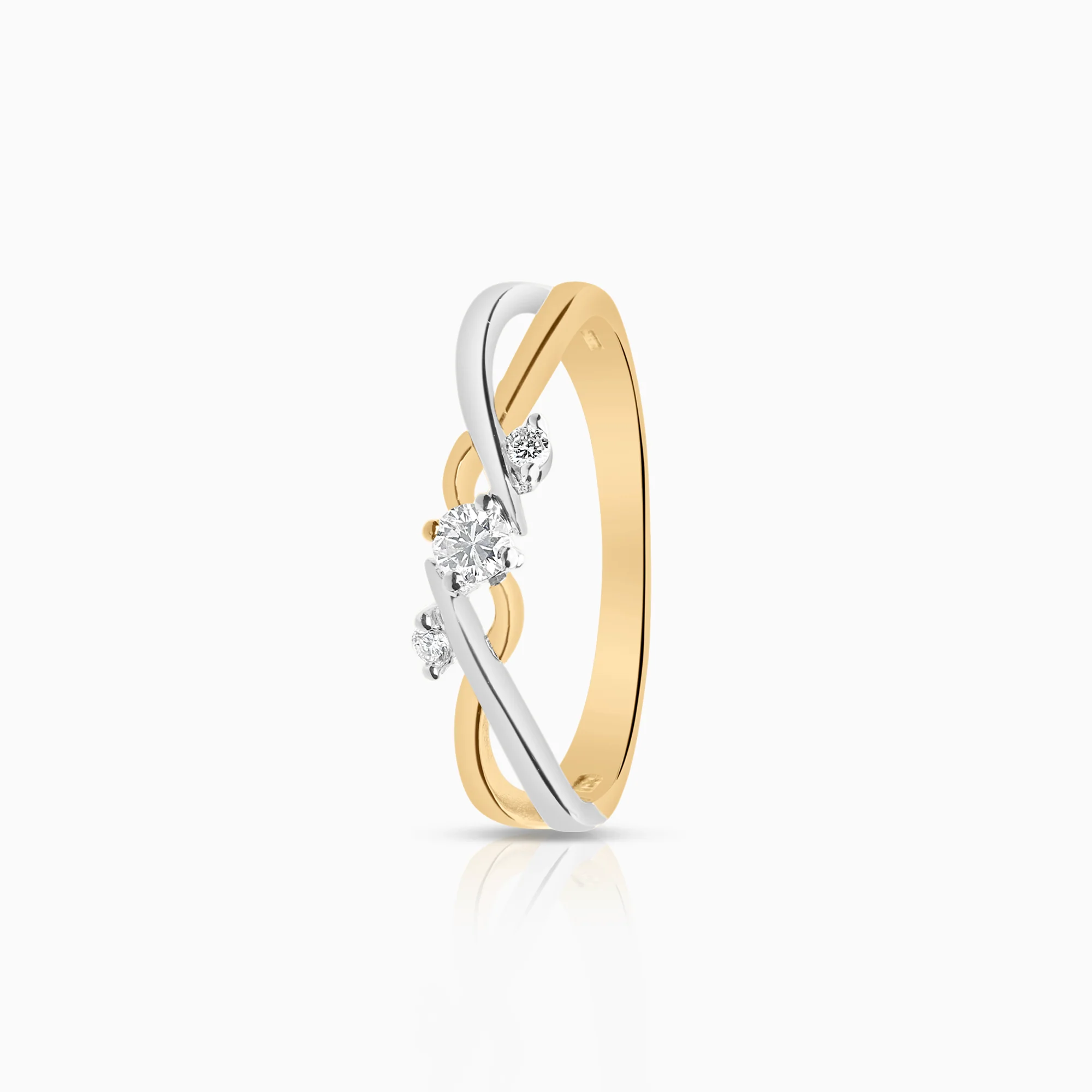 Diamond ring 0.09ct 18K gold