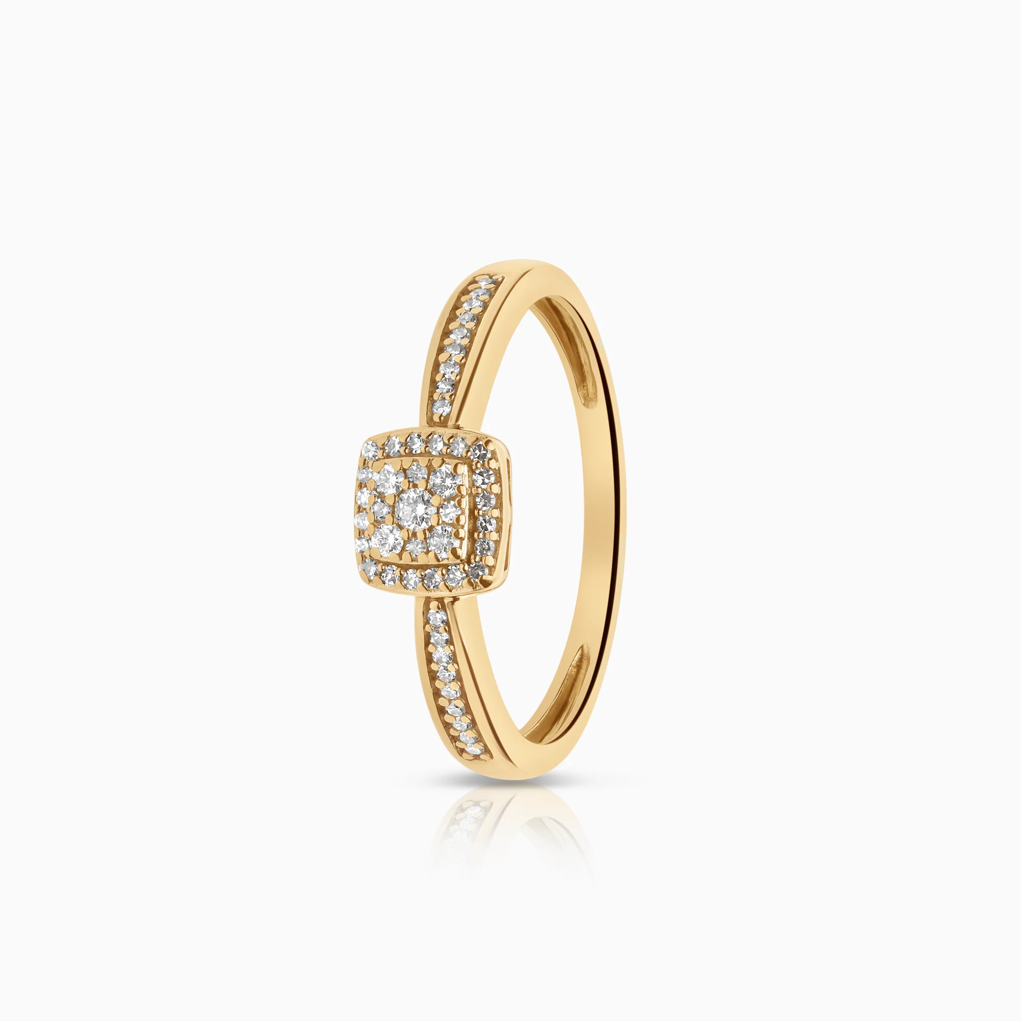 Diamond ring 0.27ct 18K gold