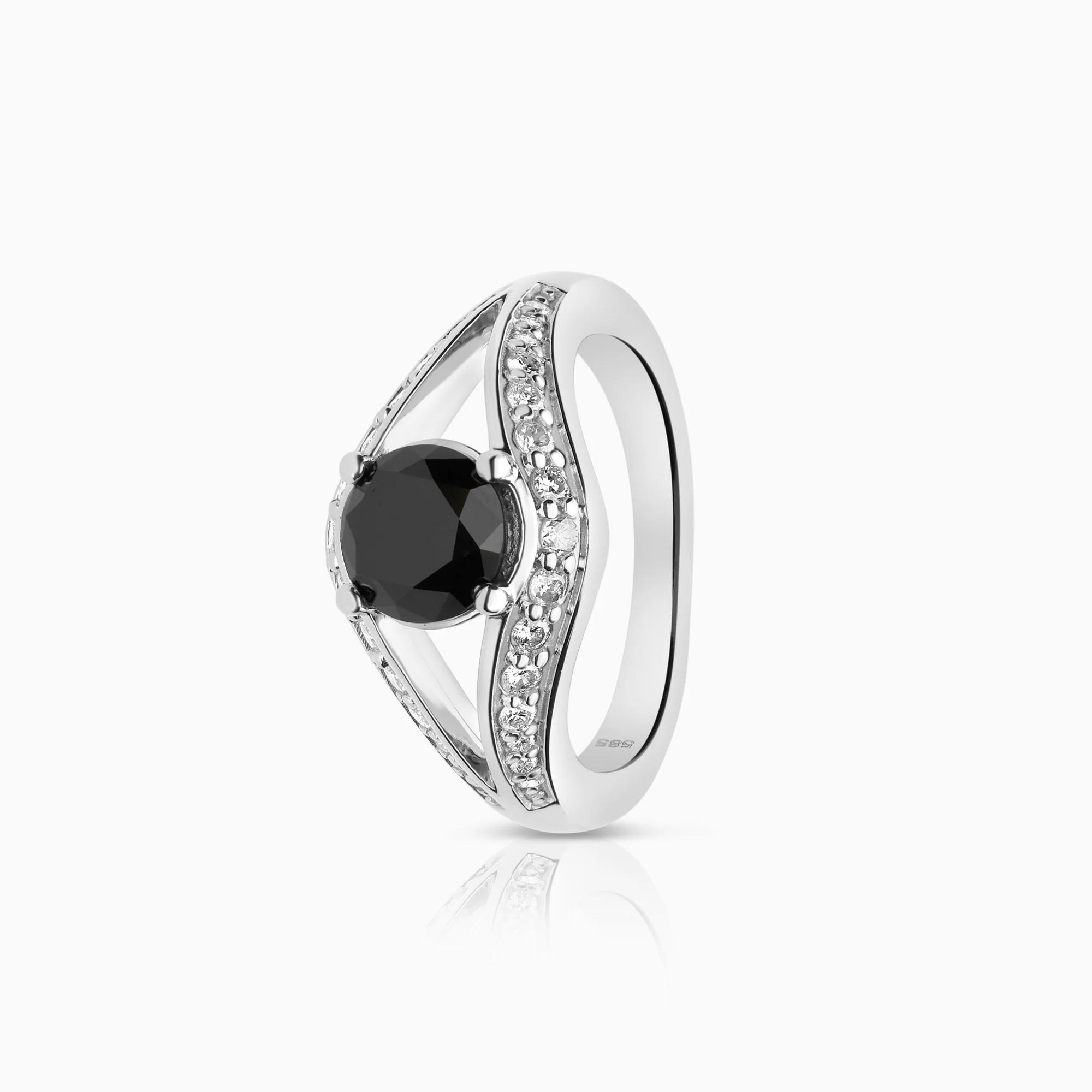 Diamond ring 0.42ct 14K white gold