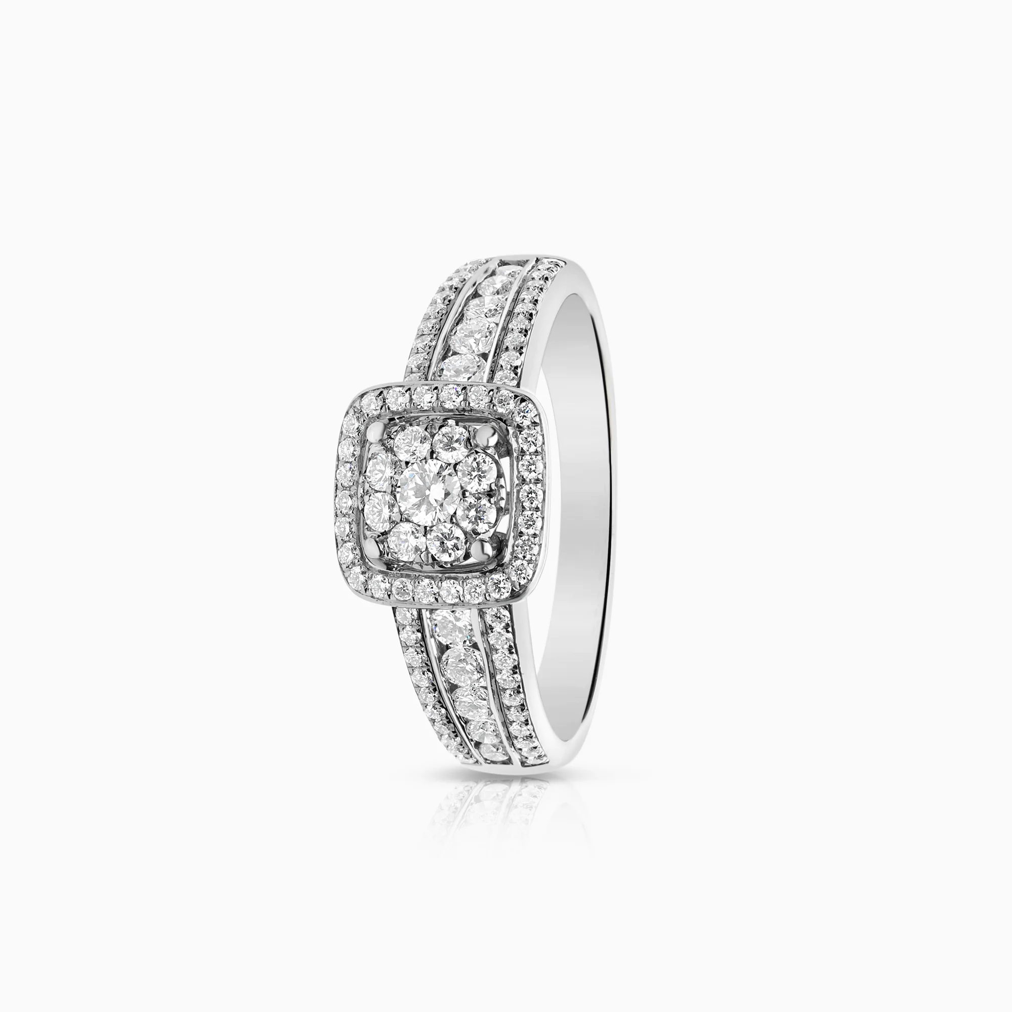 Diamond ring 0.70ct 18K white gold