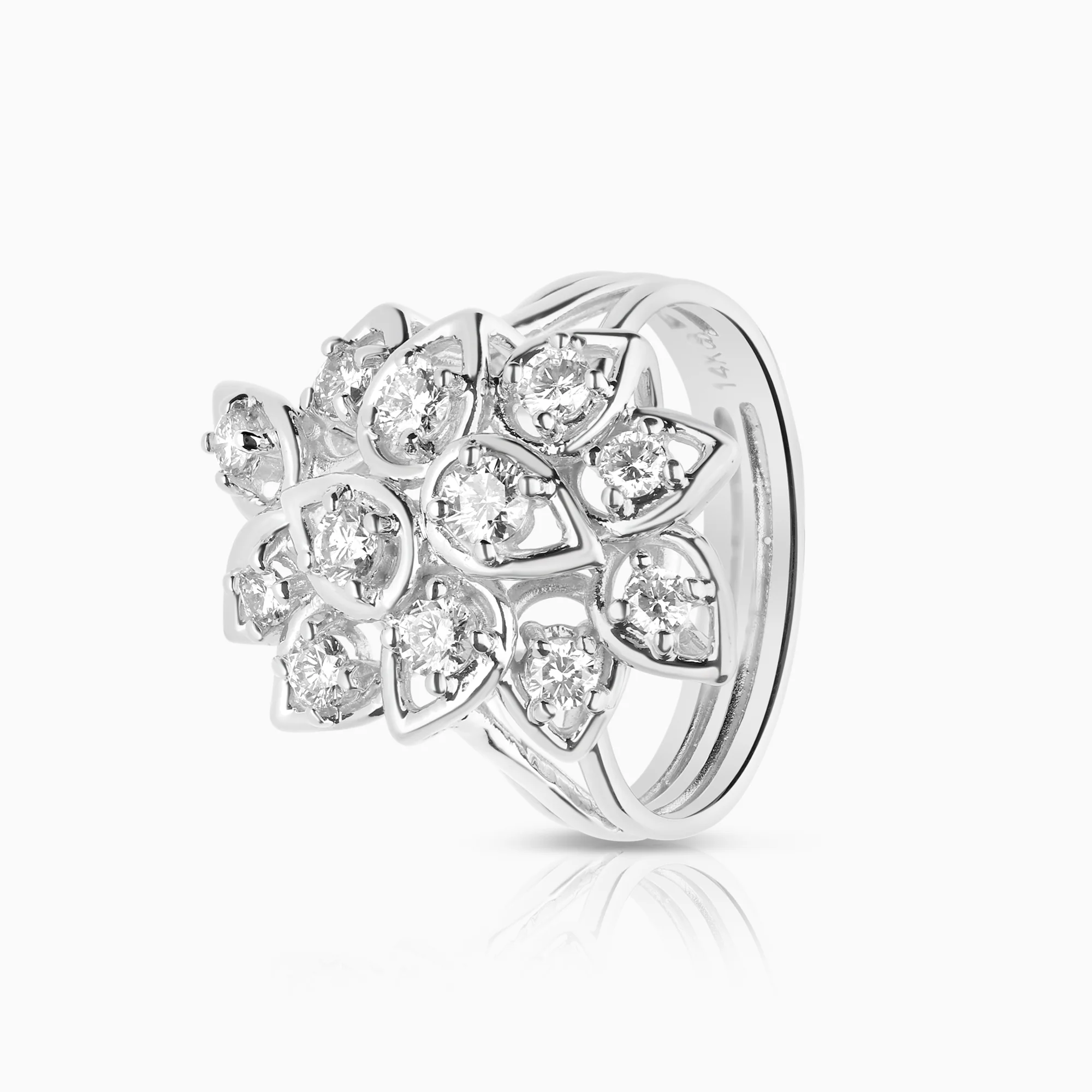 Diamond ring 0.72ct 14K white gold