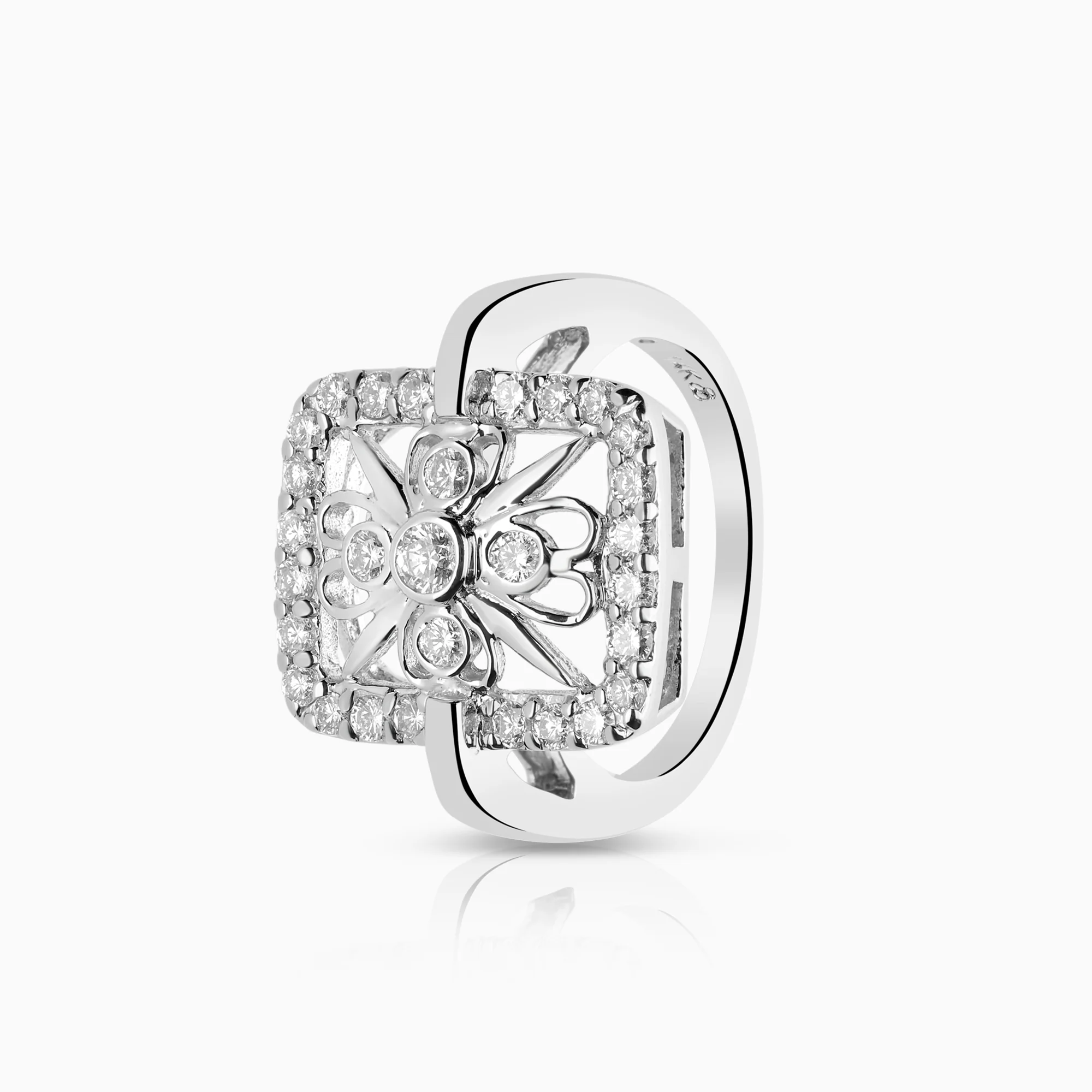 Diamond ring 0.74ct 14K white gold
