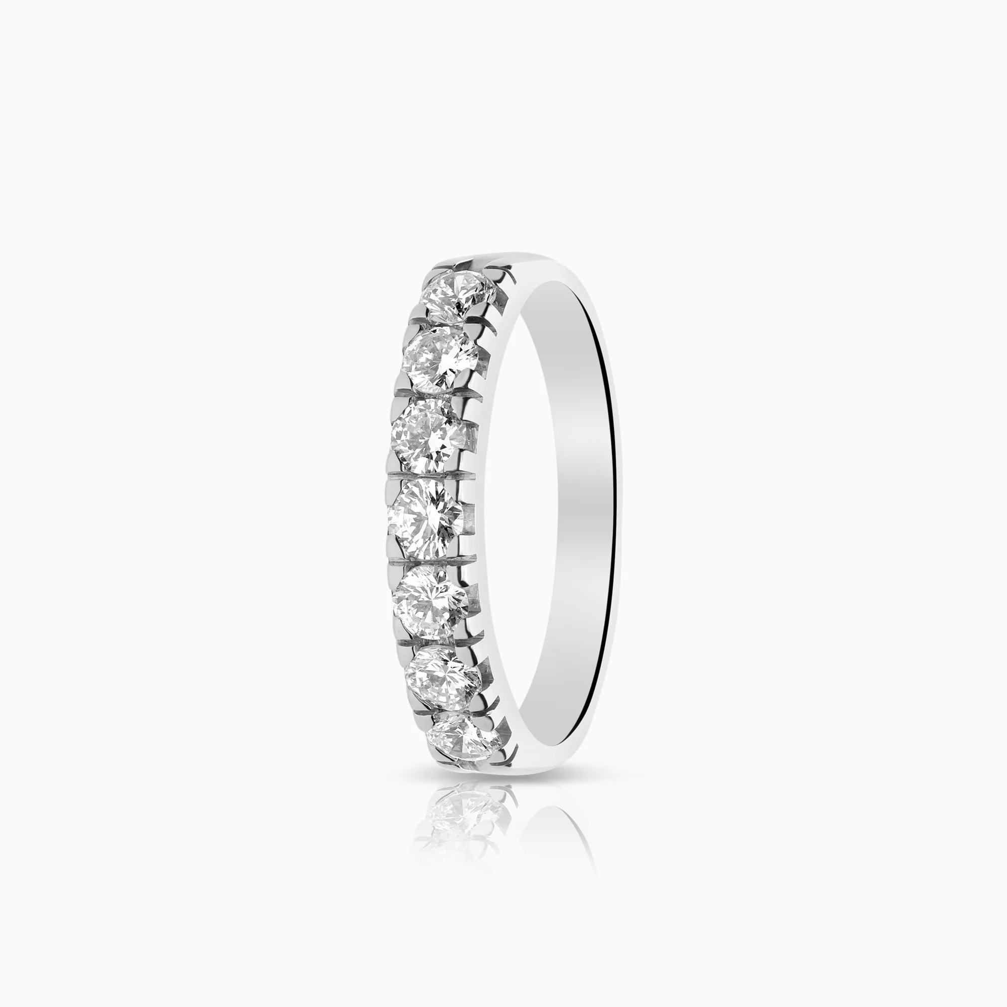Diamond ring 0.77ct 18K white gold