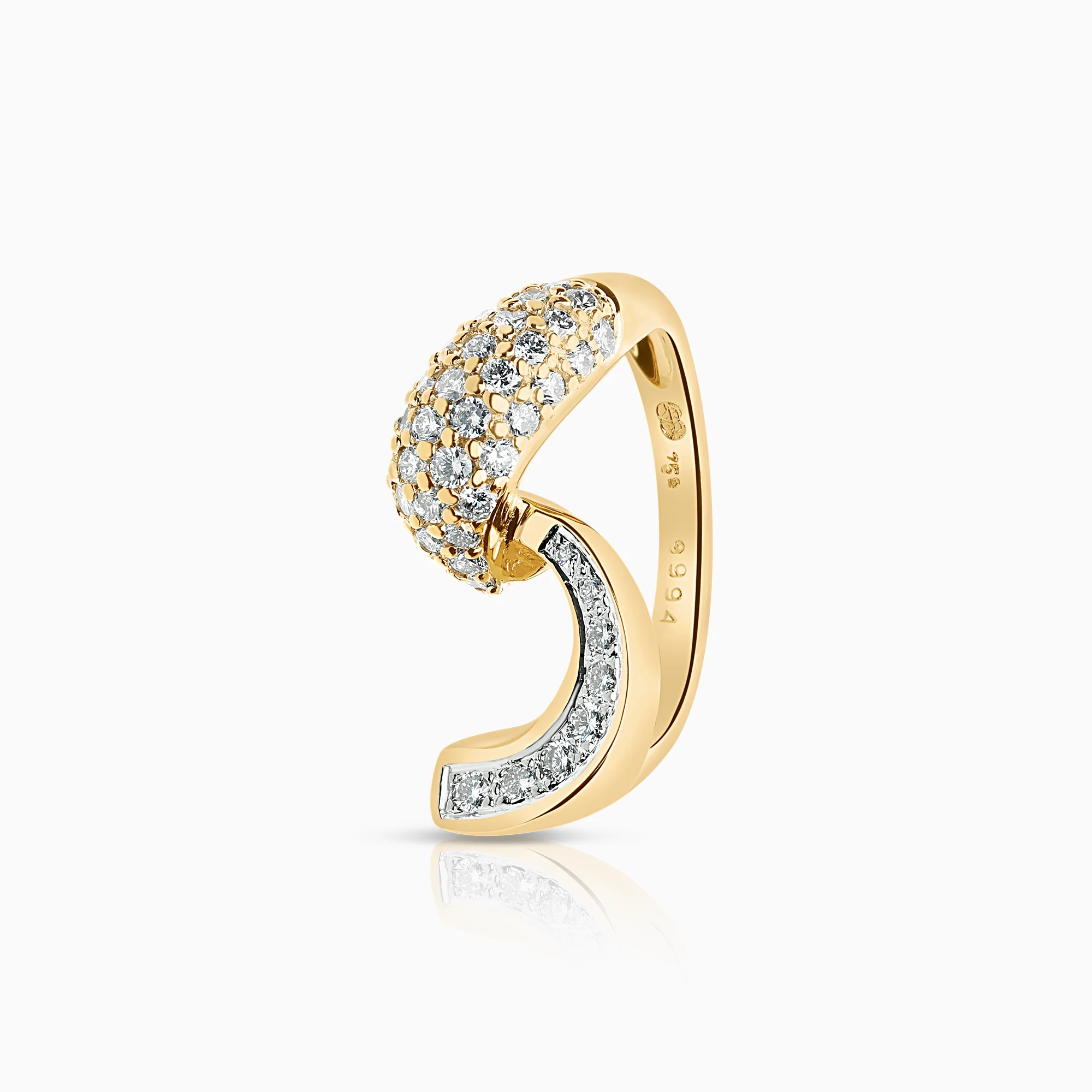 Diamond ring 0.85ct 18K gold