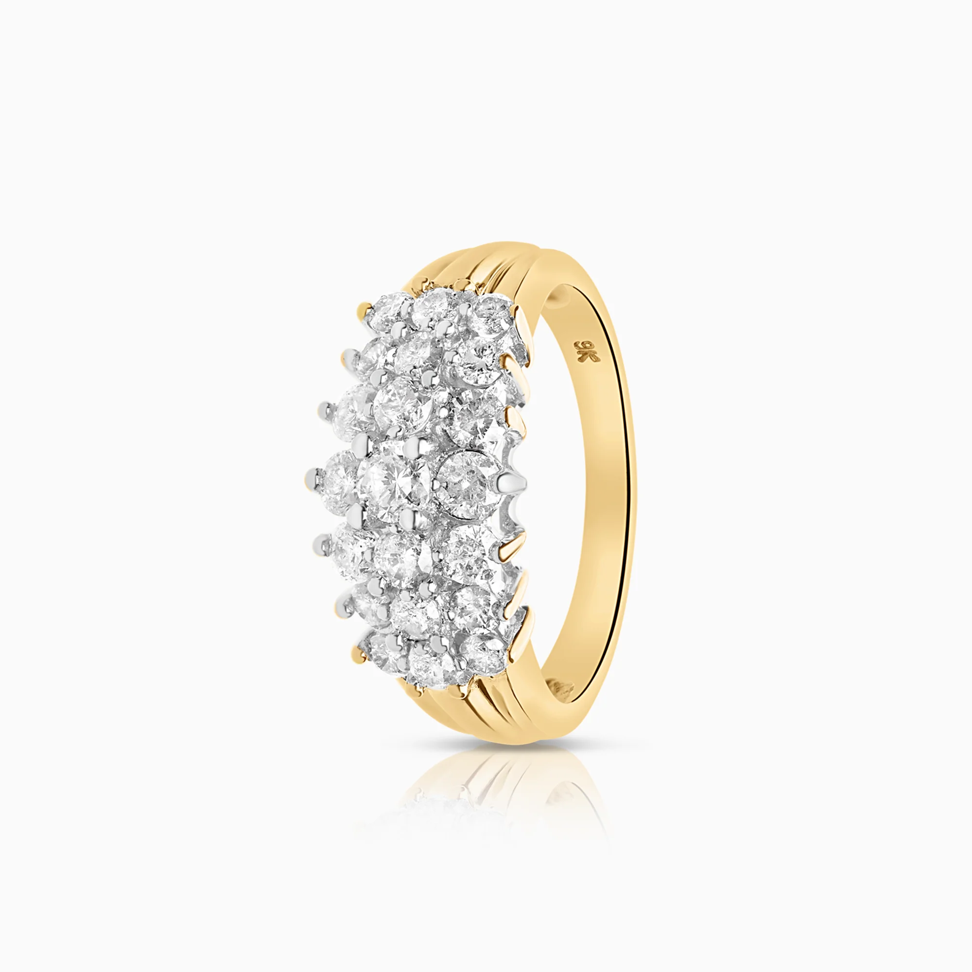 Diamond ring 0.88ct 9K gold
