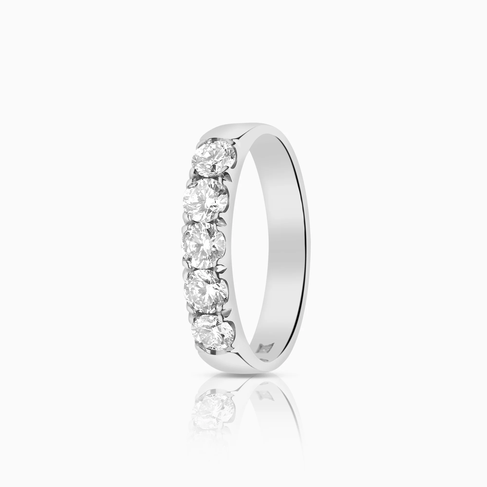 Diamond ring eternity 0.75ct 18K white gold