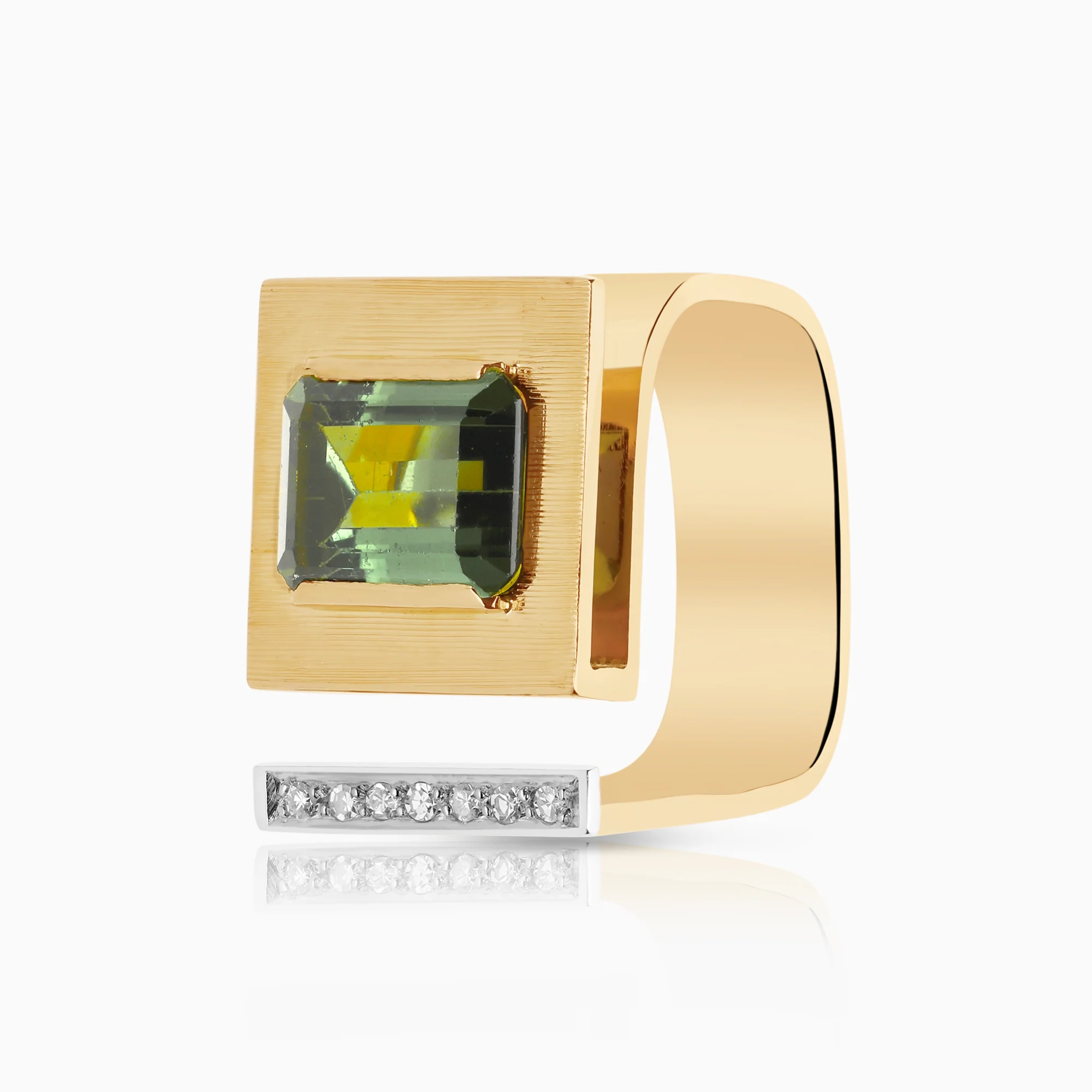 Engelbert gemstone ring tourmaline 18K gold