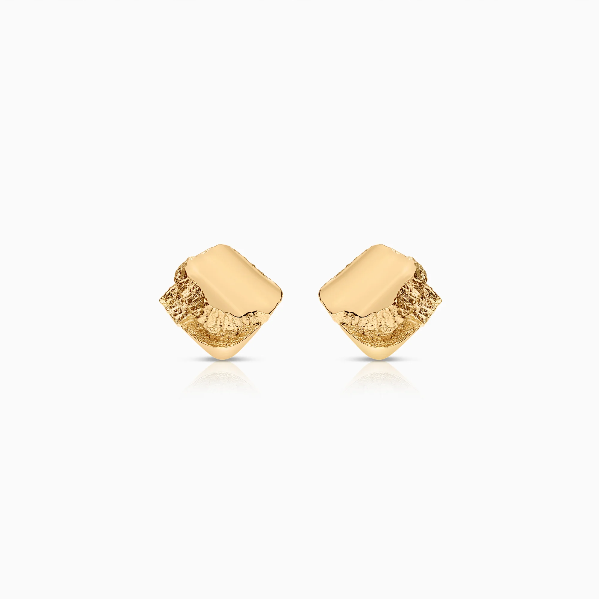 Gold earrings 3.18g 18K gold