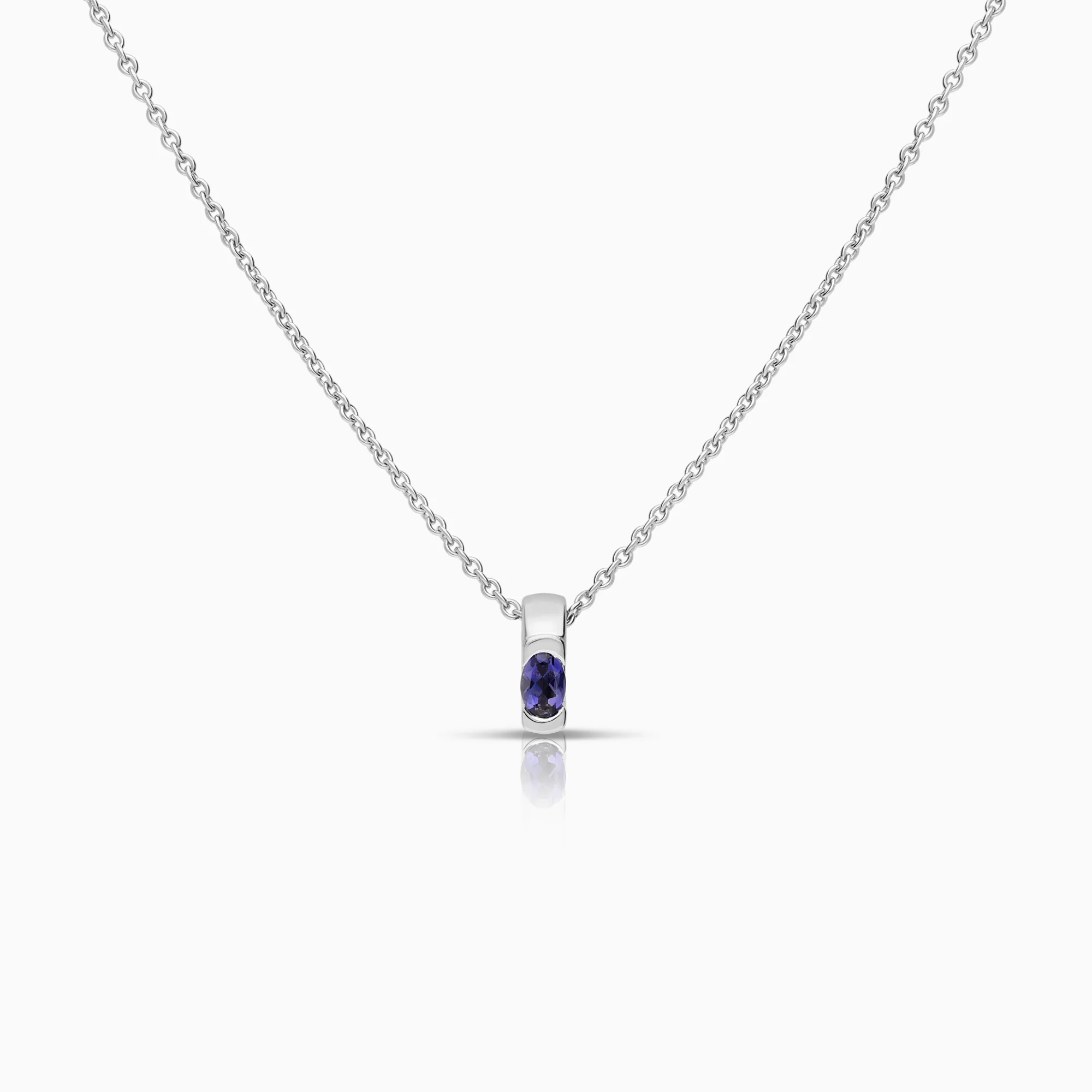 Necklace with iolite pendant 5.66g 18K white gold