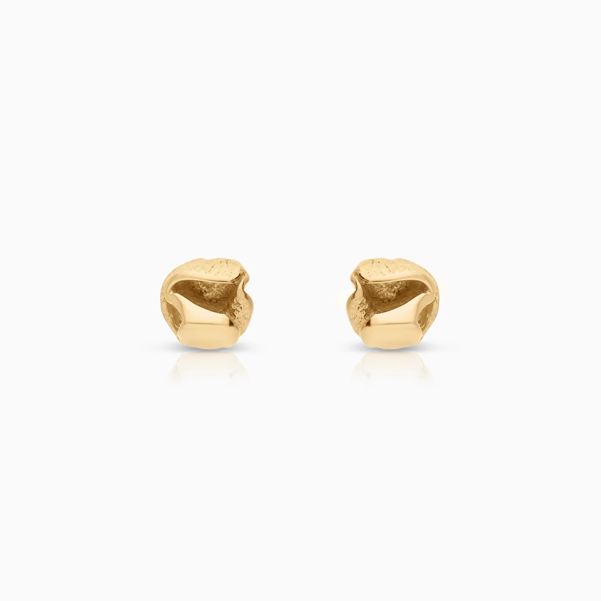Gold earrings 1.17g 18K gold