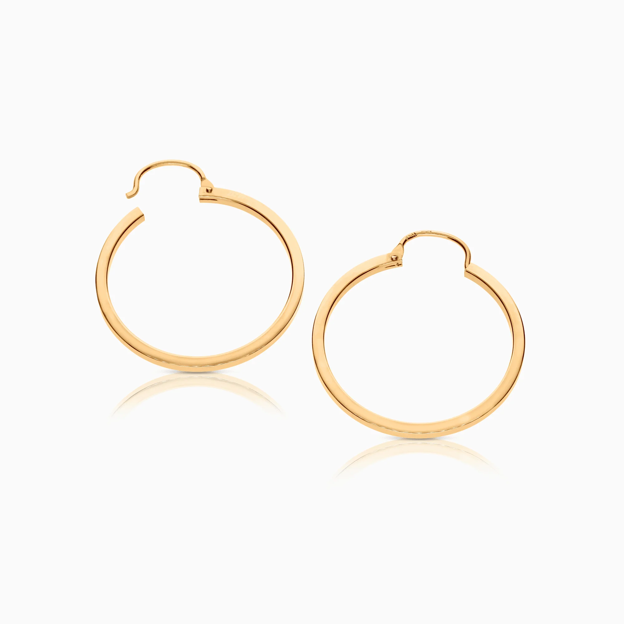 Gold Hoop Earrings 2.69g 18K Gold - Image 2