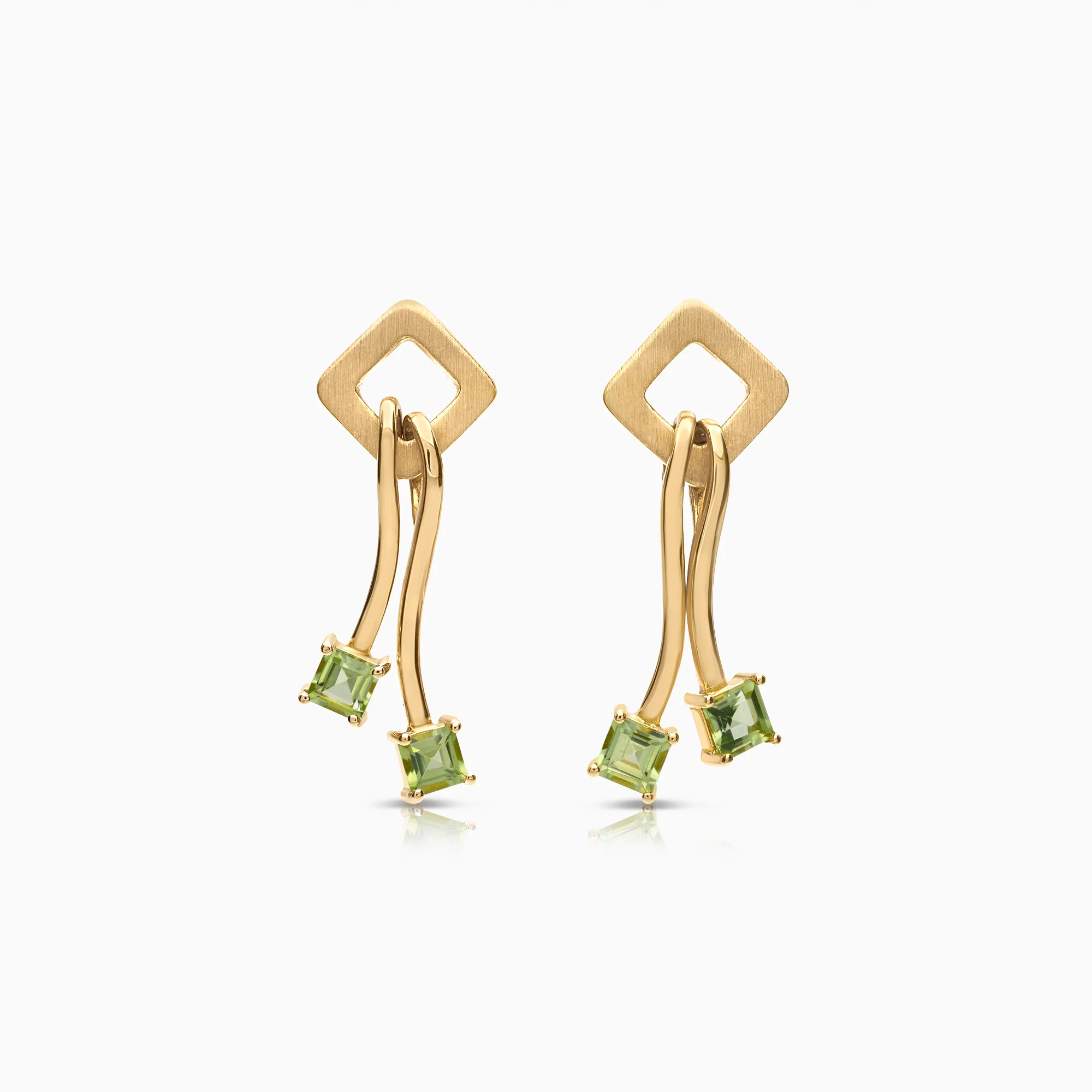 Gold earrings with green peridot 5.30g 18K gold