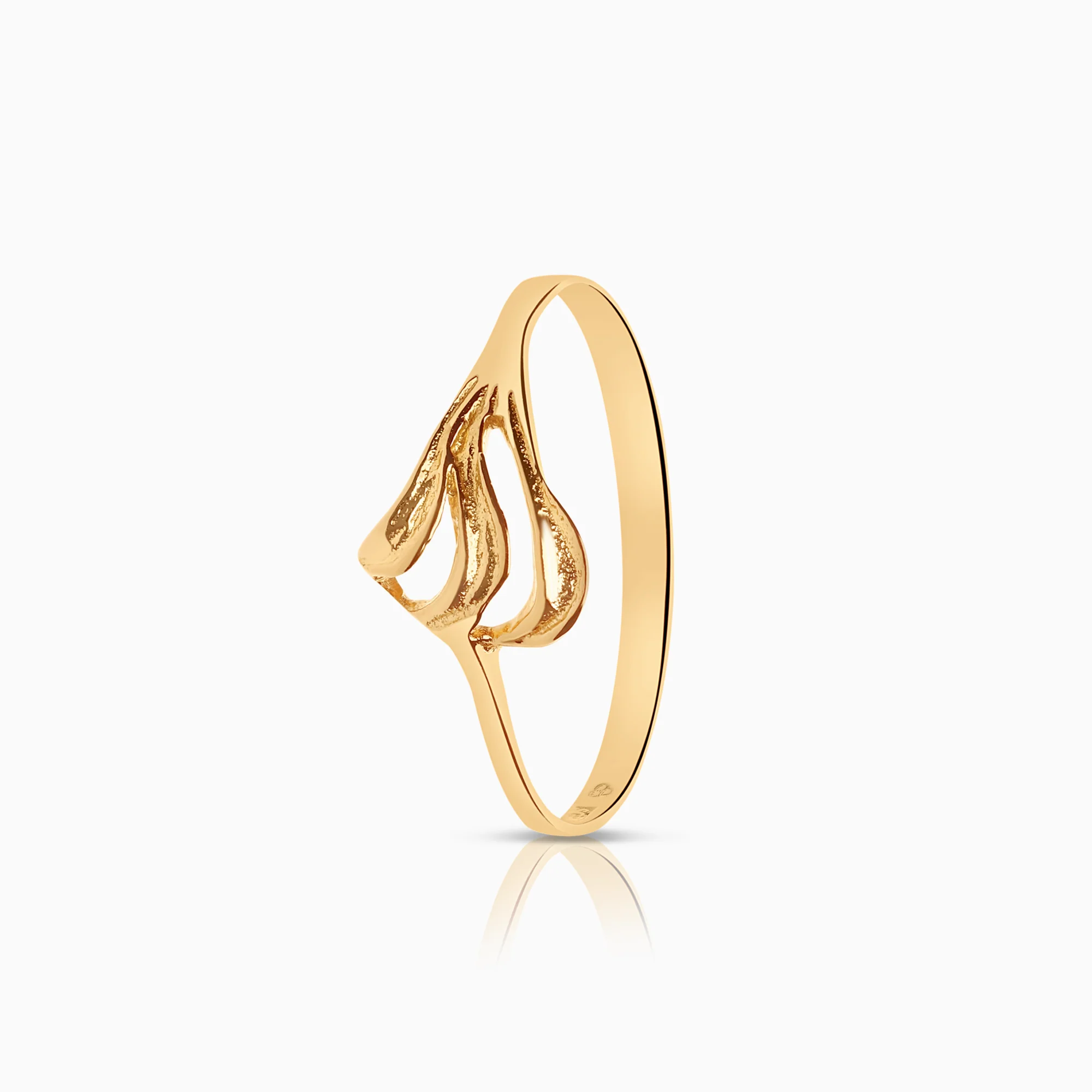 Gold ring 1.10g 18K gold