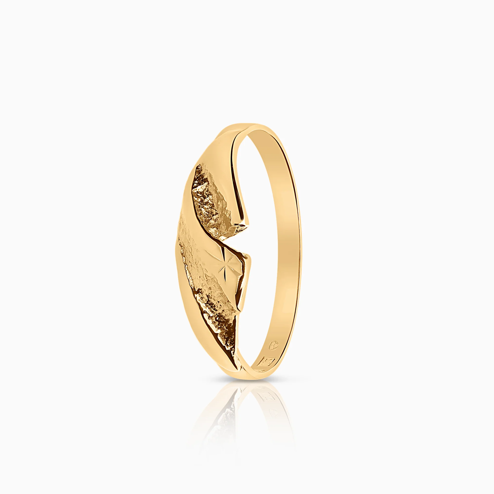 Gold ring 1.75g 18K gold