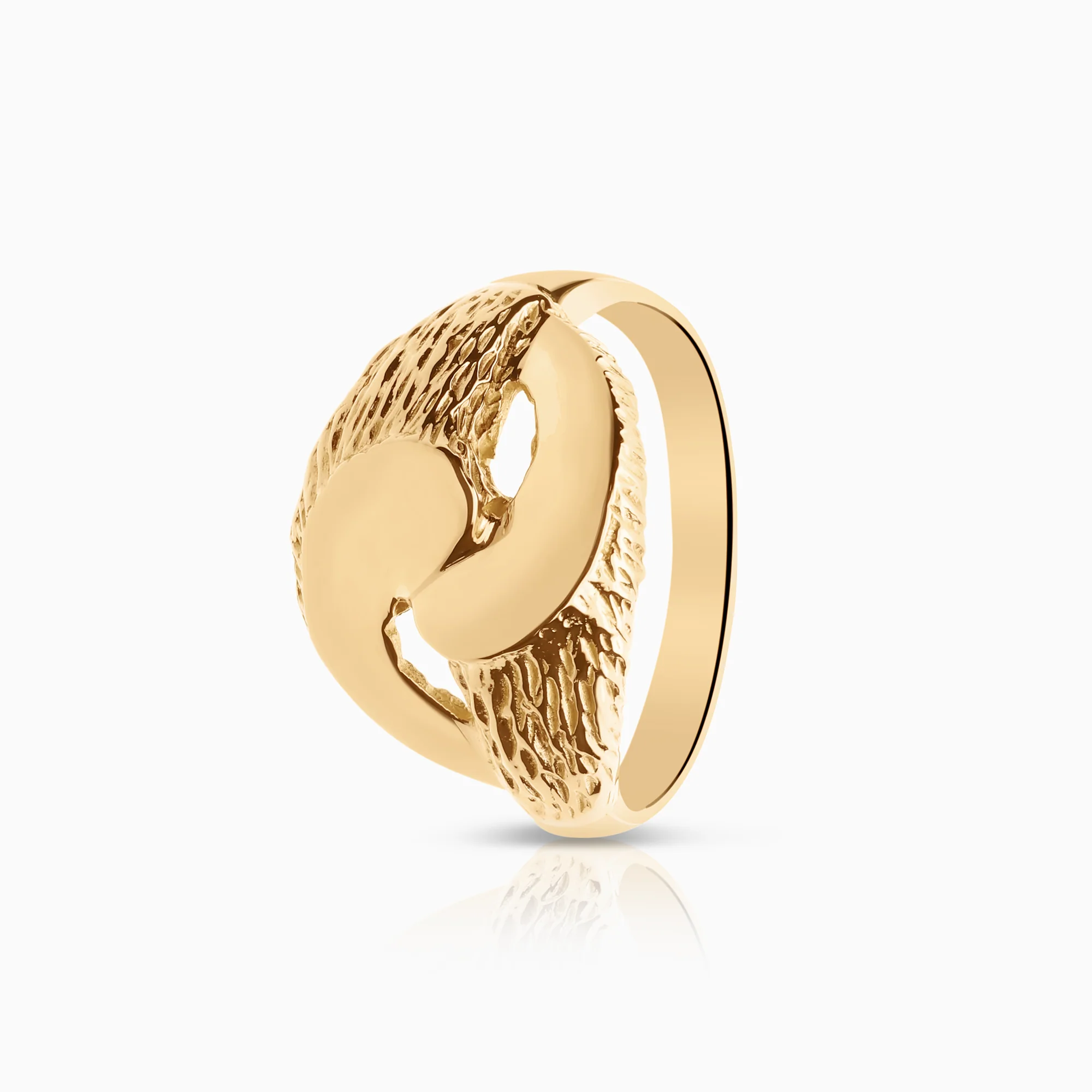 Gold ring 5.42g 18K gold