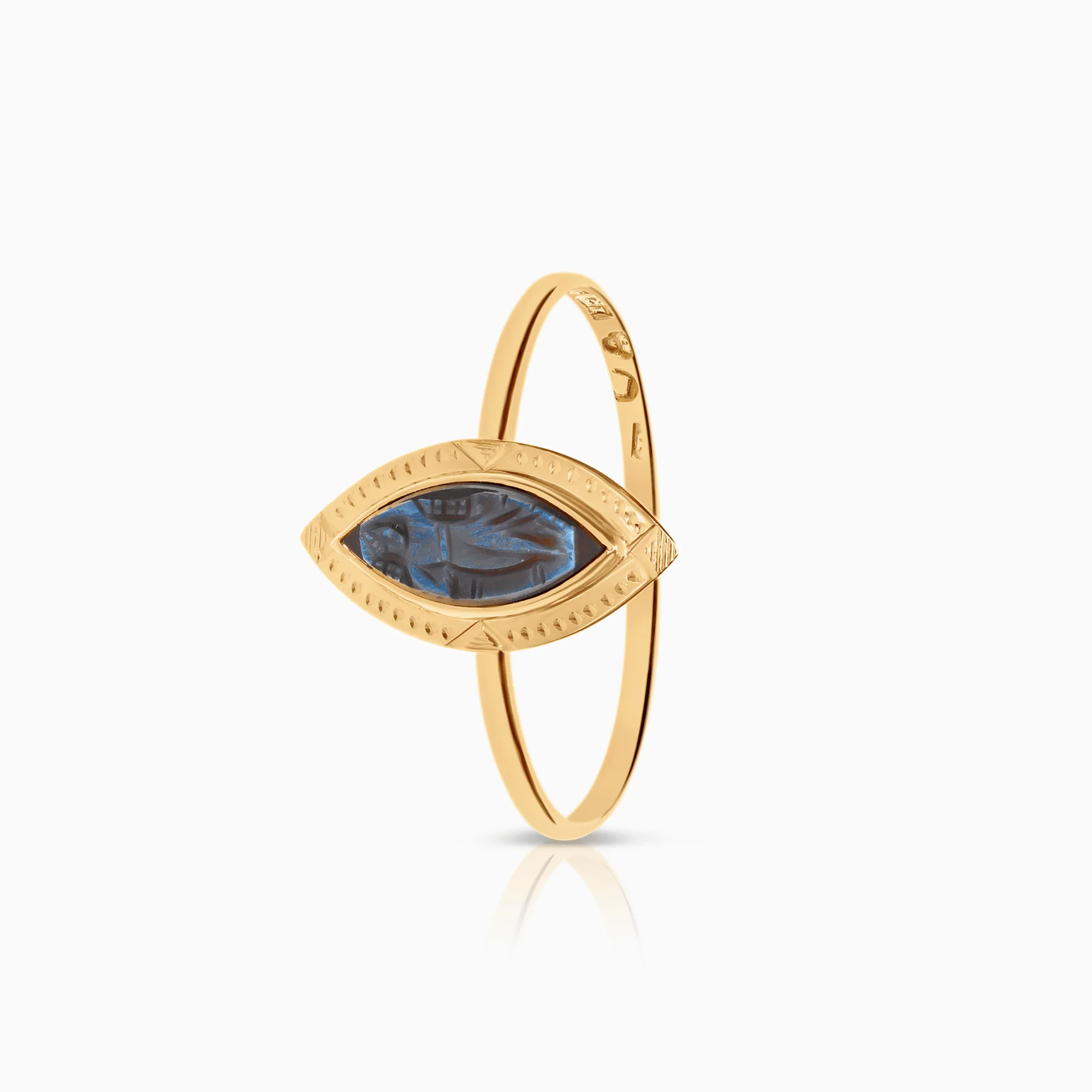 Gold ring cameo 0.95g 18K gold