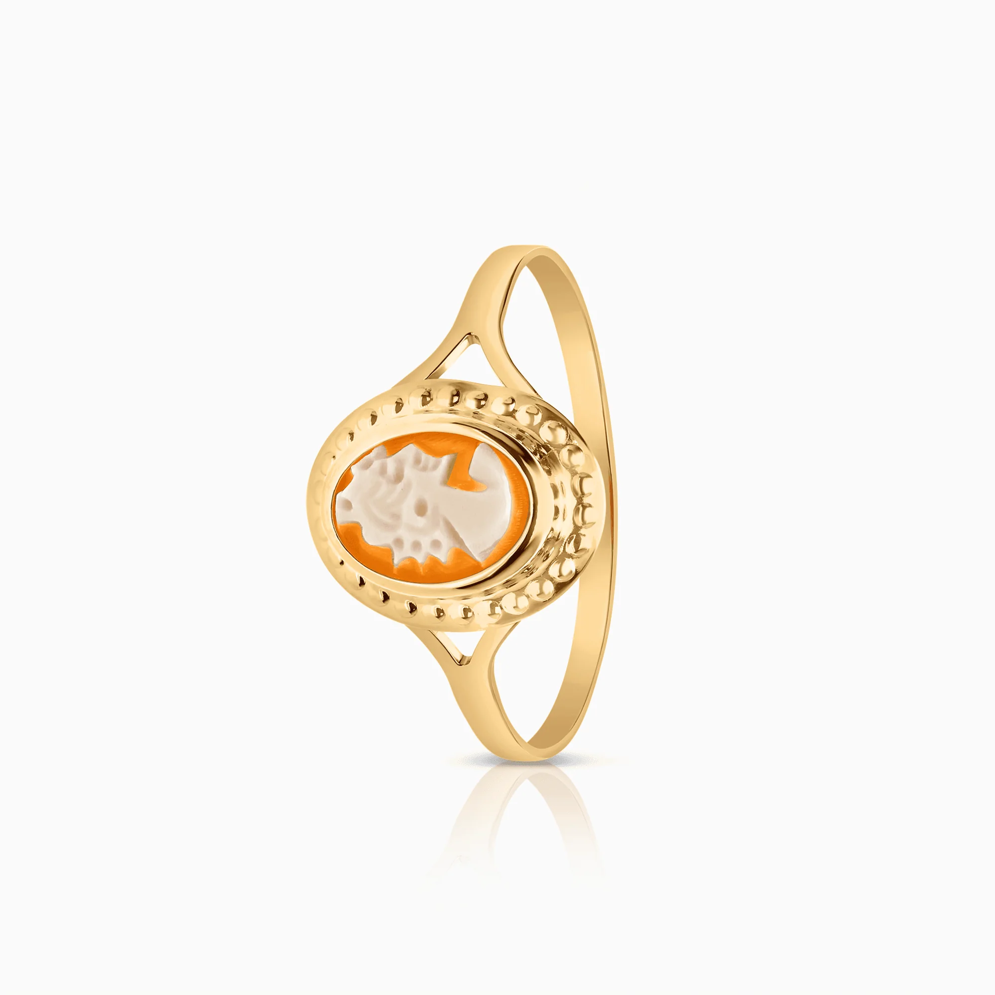 Gold ring cameo 0.98g 18K gold