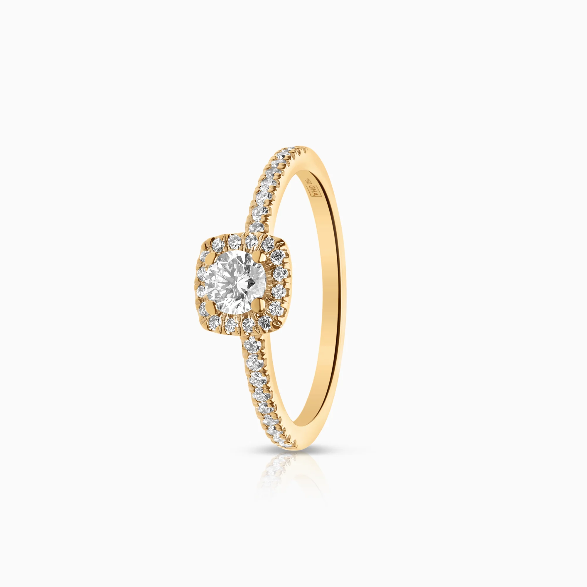 Halo diamond ring 0.54ct 18K gold