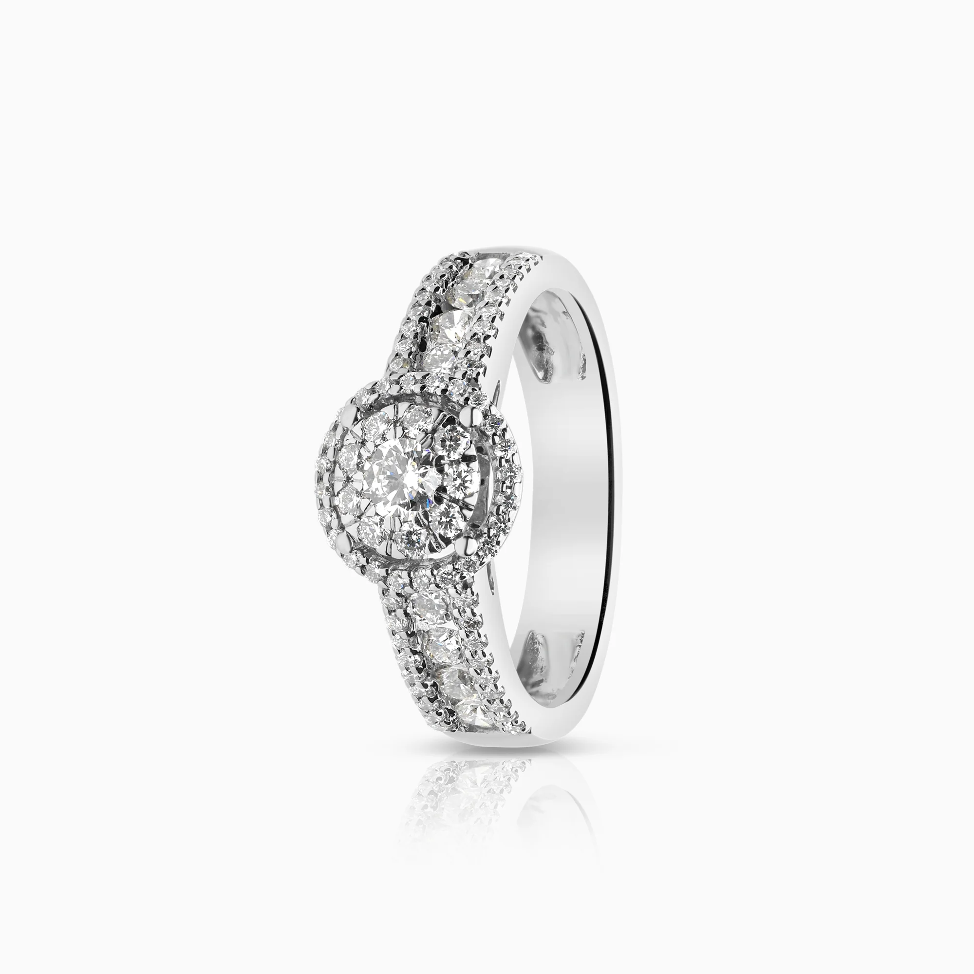 Halo diamond ring 0.75ct 18K white gold