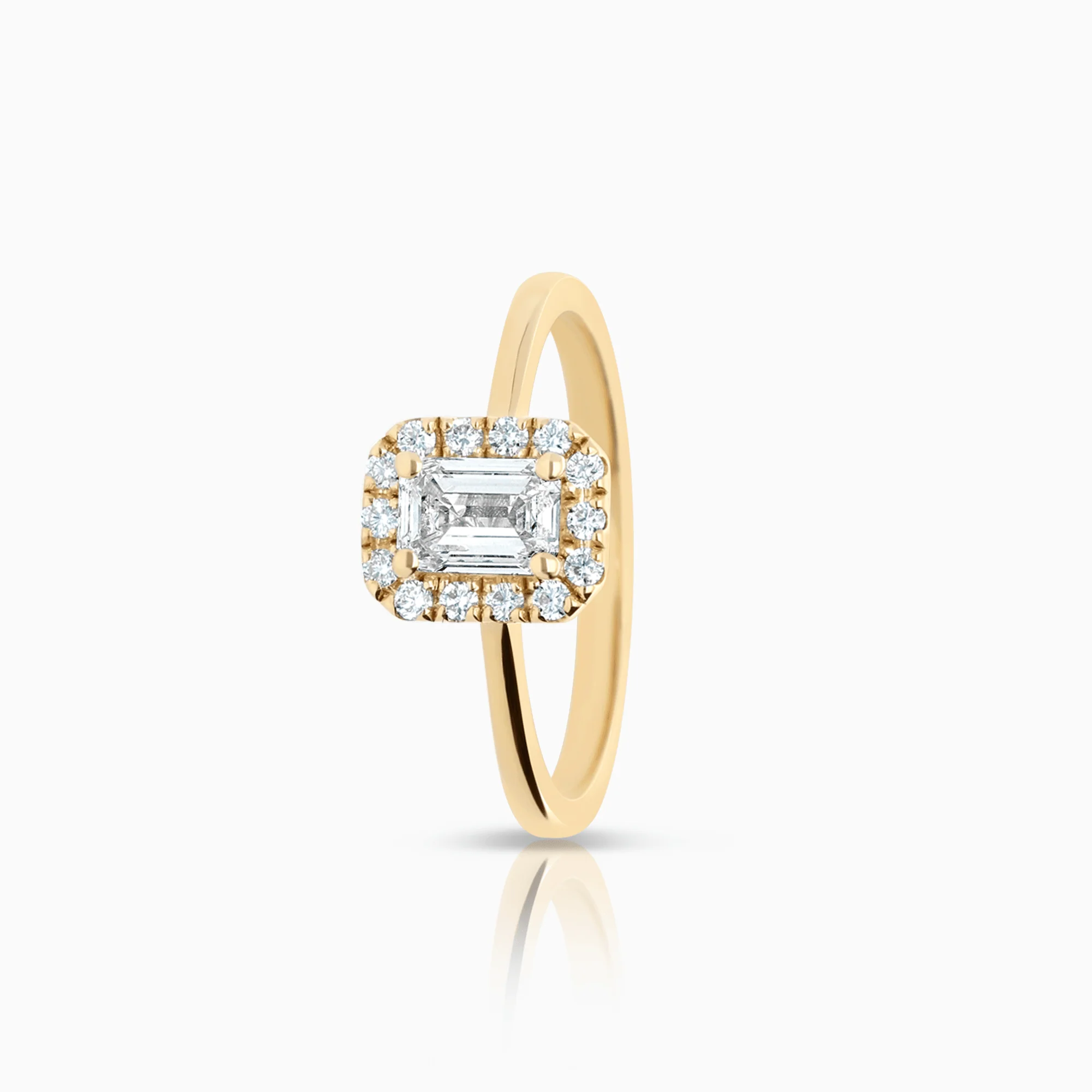 Halo ring 0.64ct lab-grown diamonds 18K gold