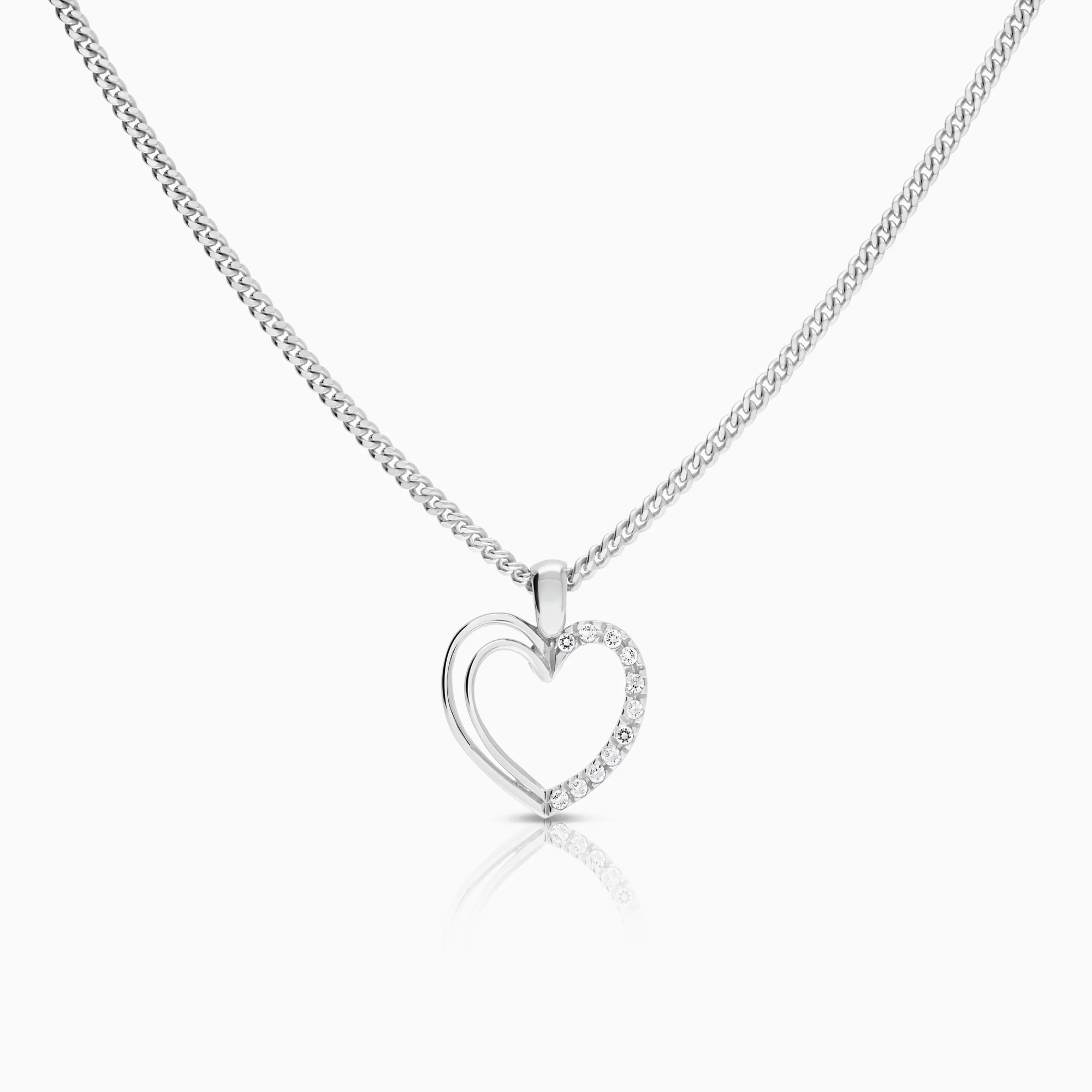 Heart necklace 9.32g 18K white gold