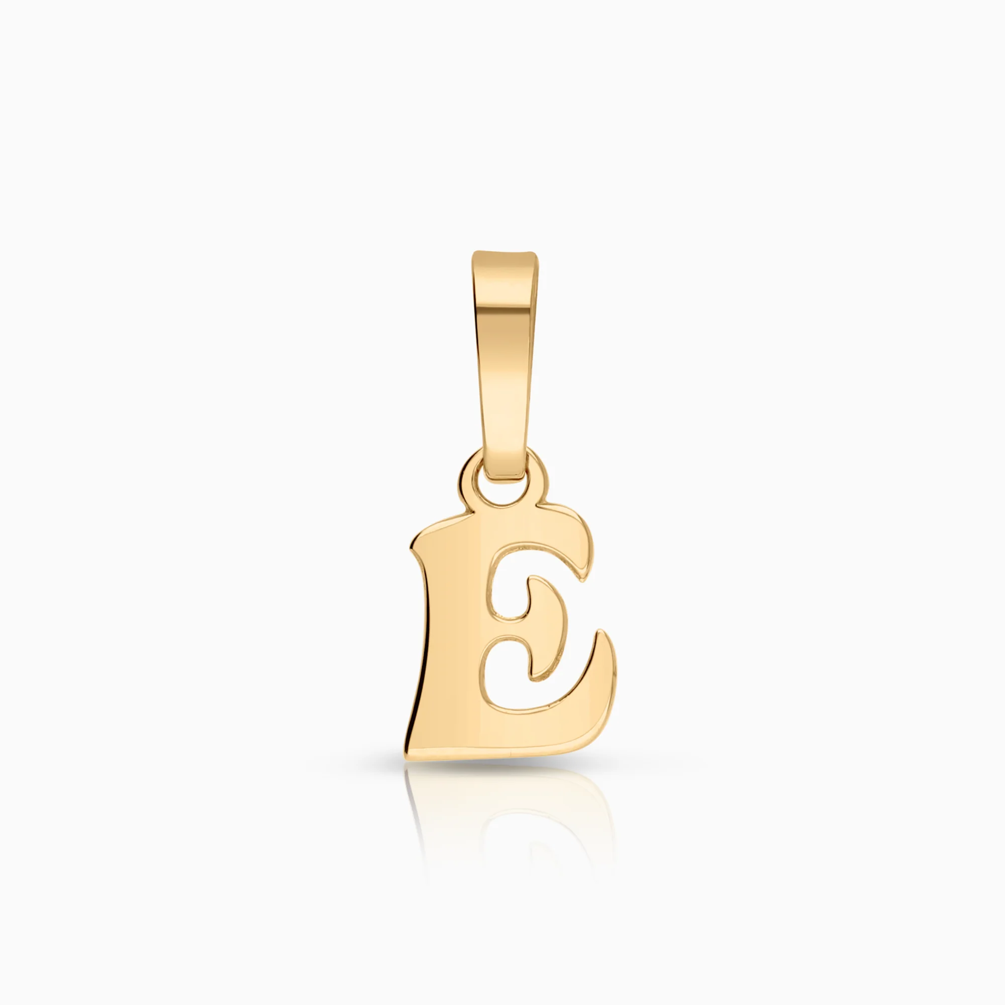Letter E pendant 0.20g 18K gold