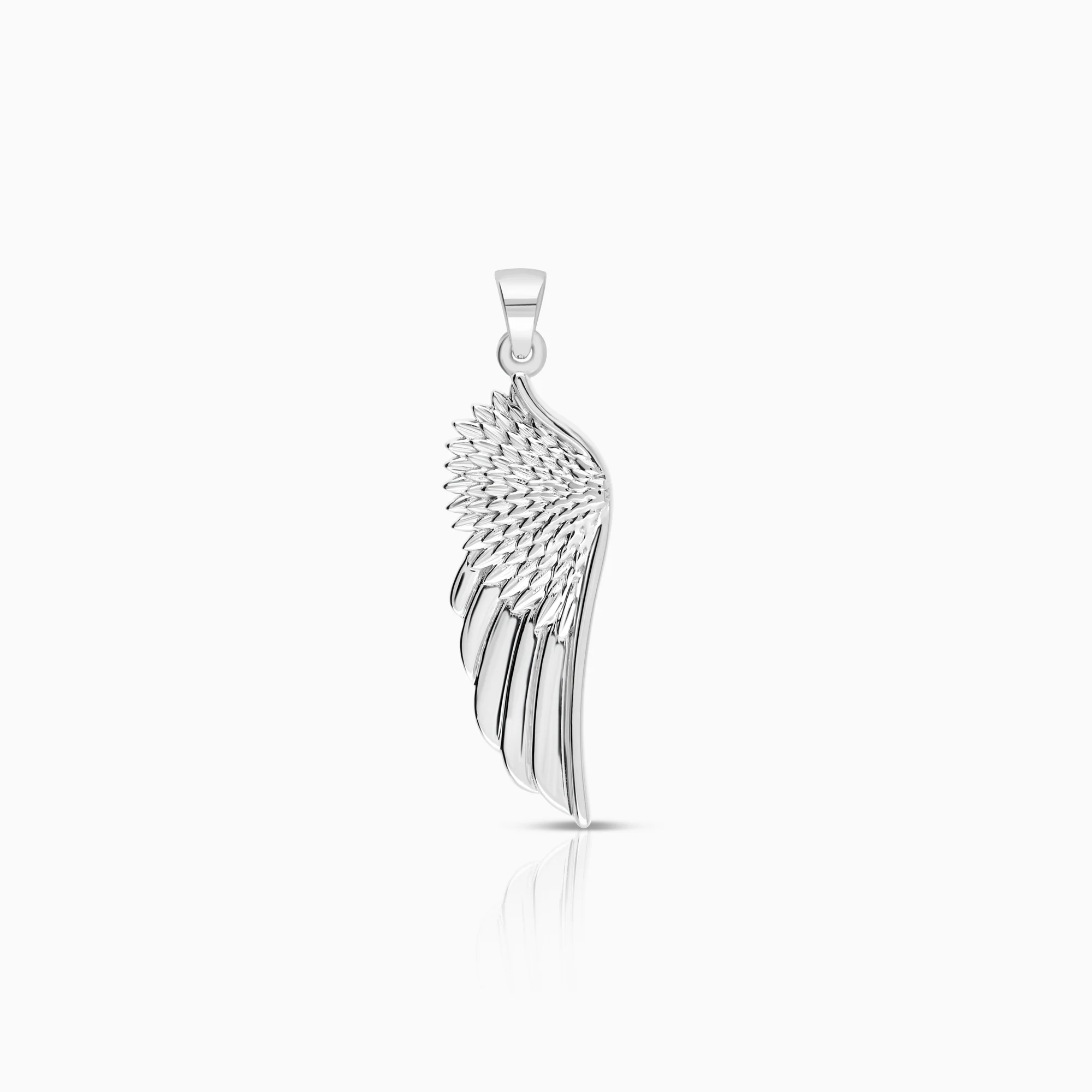 Wing pendant 3.48g 18K white gold