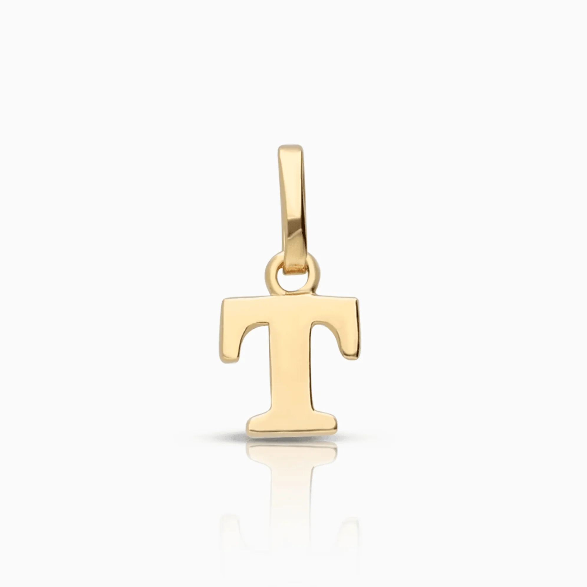 Pendant letter 0.38g 18K gold