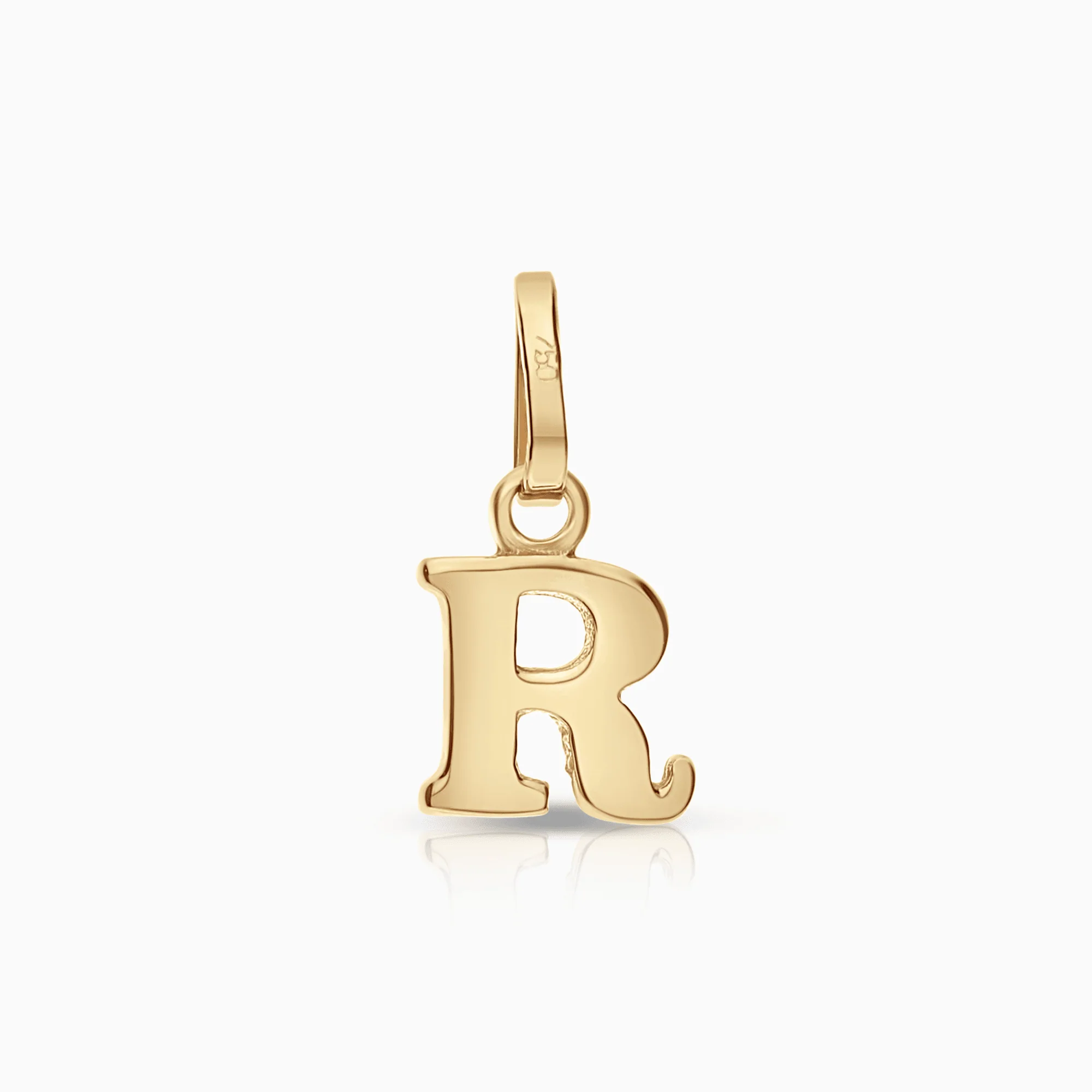 Pendant letter 0.42g 18K gold