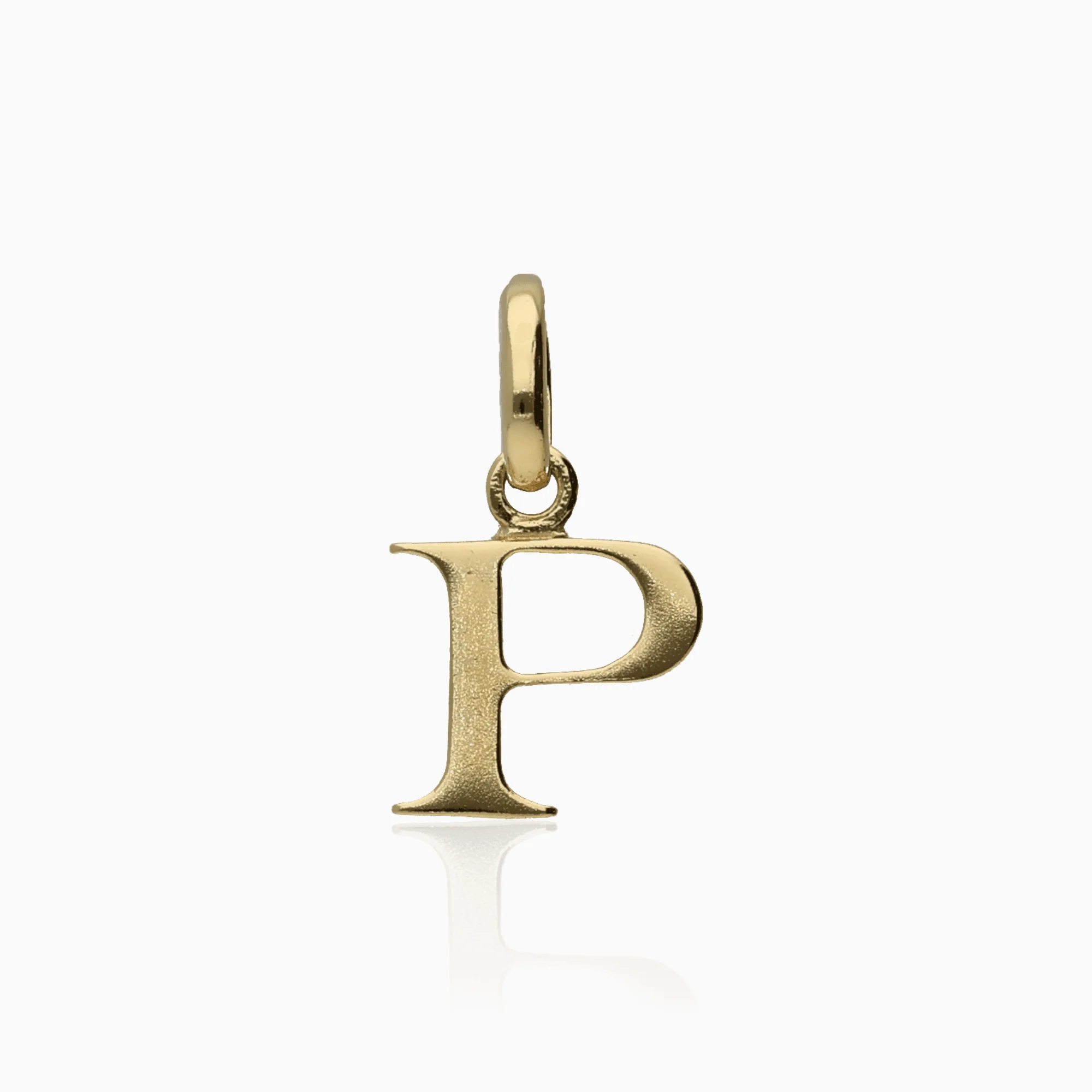 Letter pendant 0.62g 18K gold